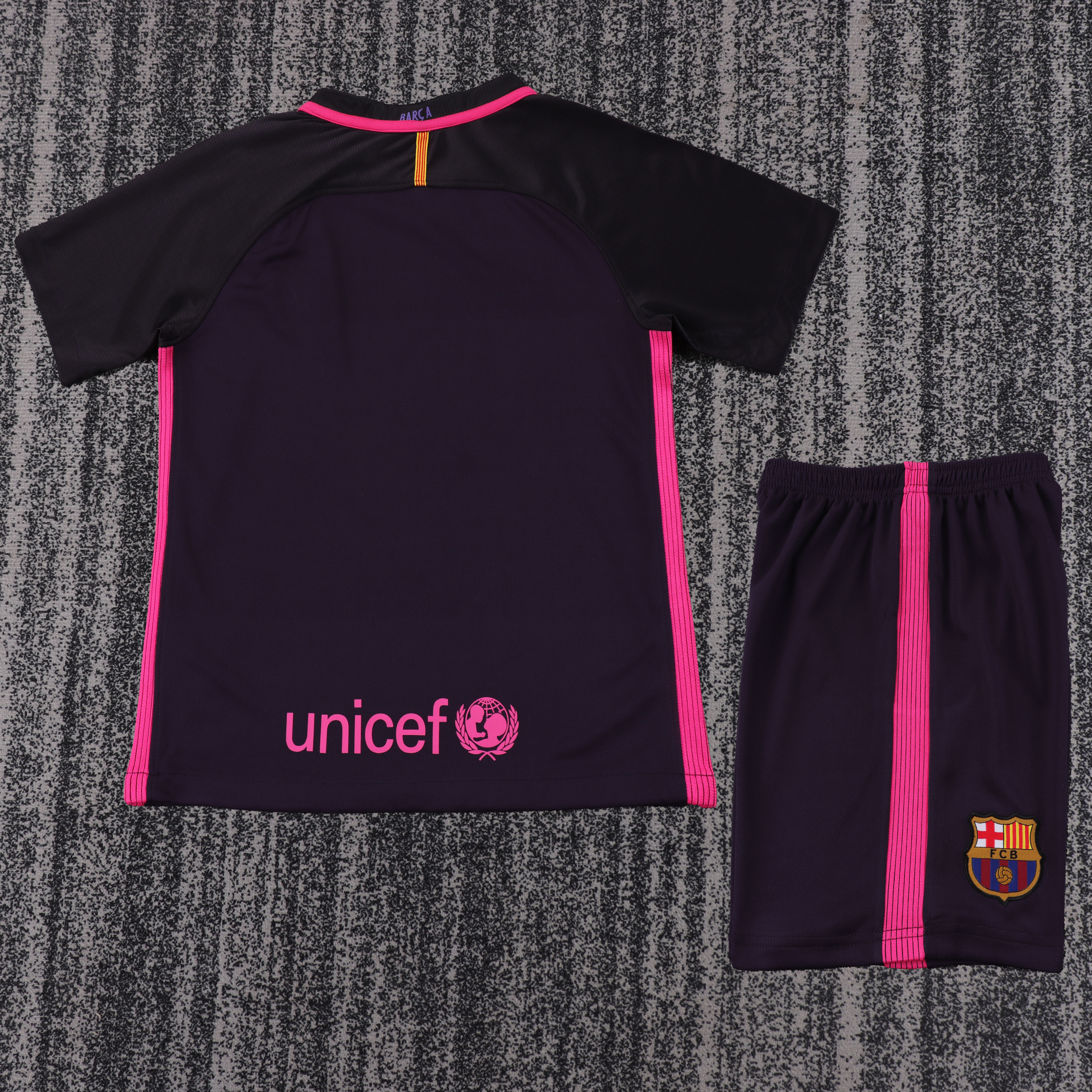 2016/2017 Barcelona Away Retro Kids Kit(Kids Kit)