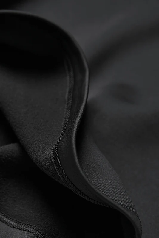 Airlift Winter Warm Hooded Runner