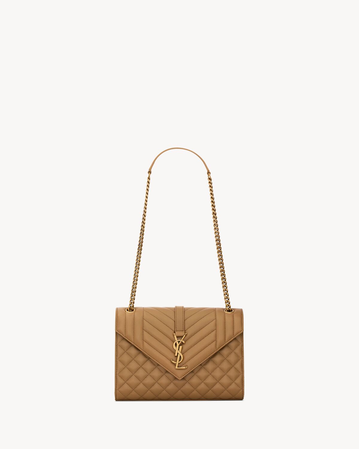 envelope medium in matelassé lambskin DARK CORK