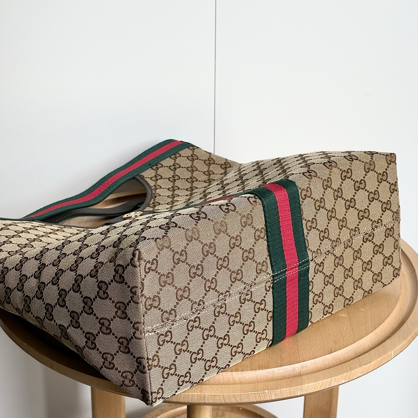Gucci GG Supreme monogram + Web green-red-green webbing Hobo/tote style handbag
