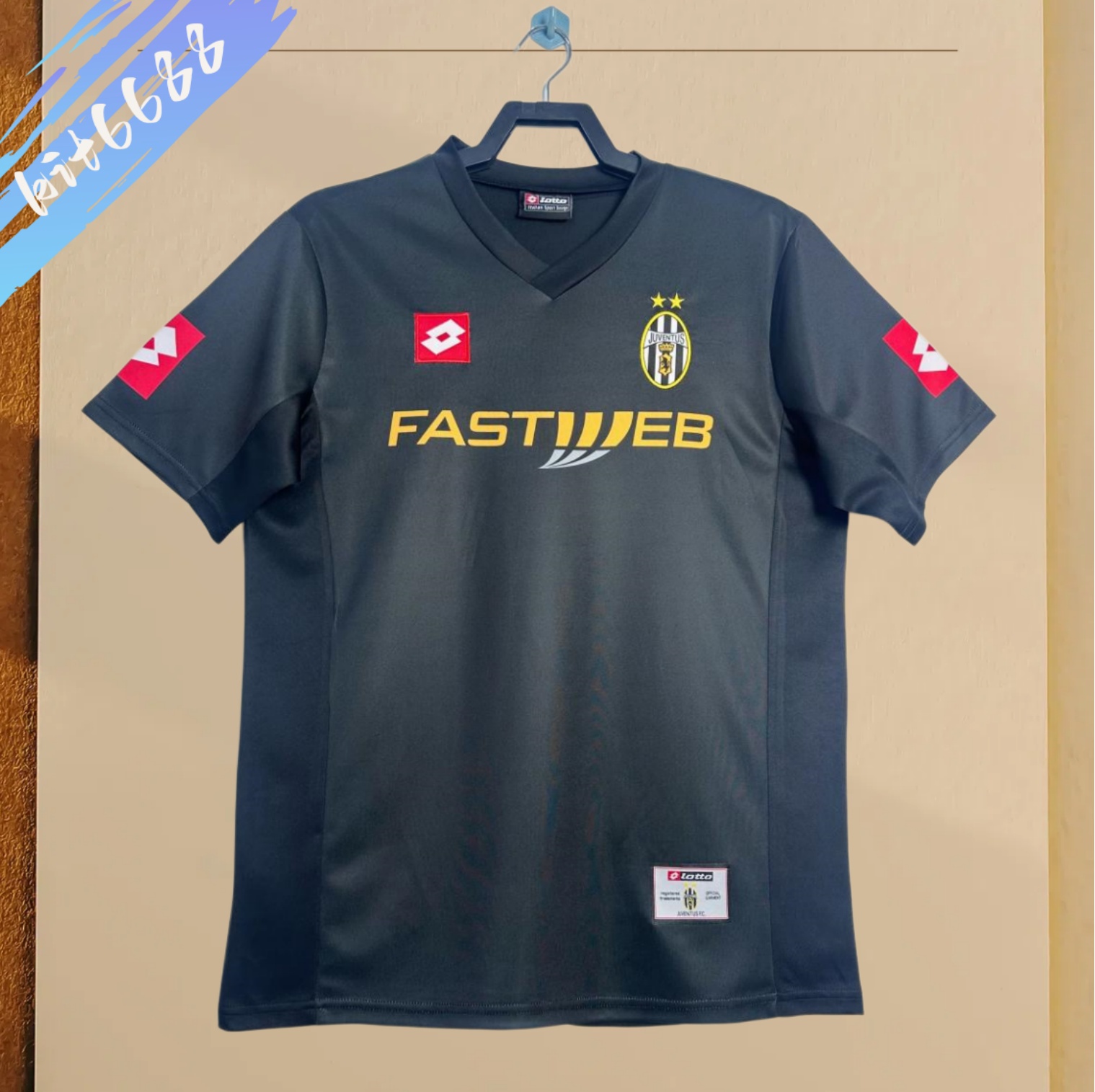 2001/2002 Juventus Away Retro Football Shirt