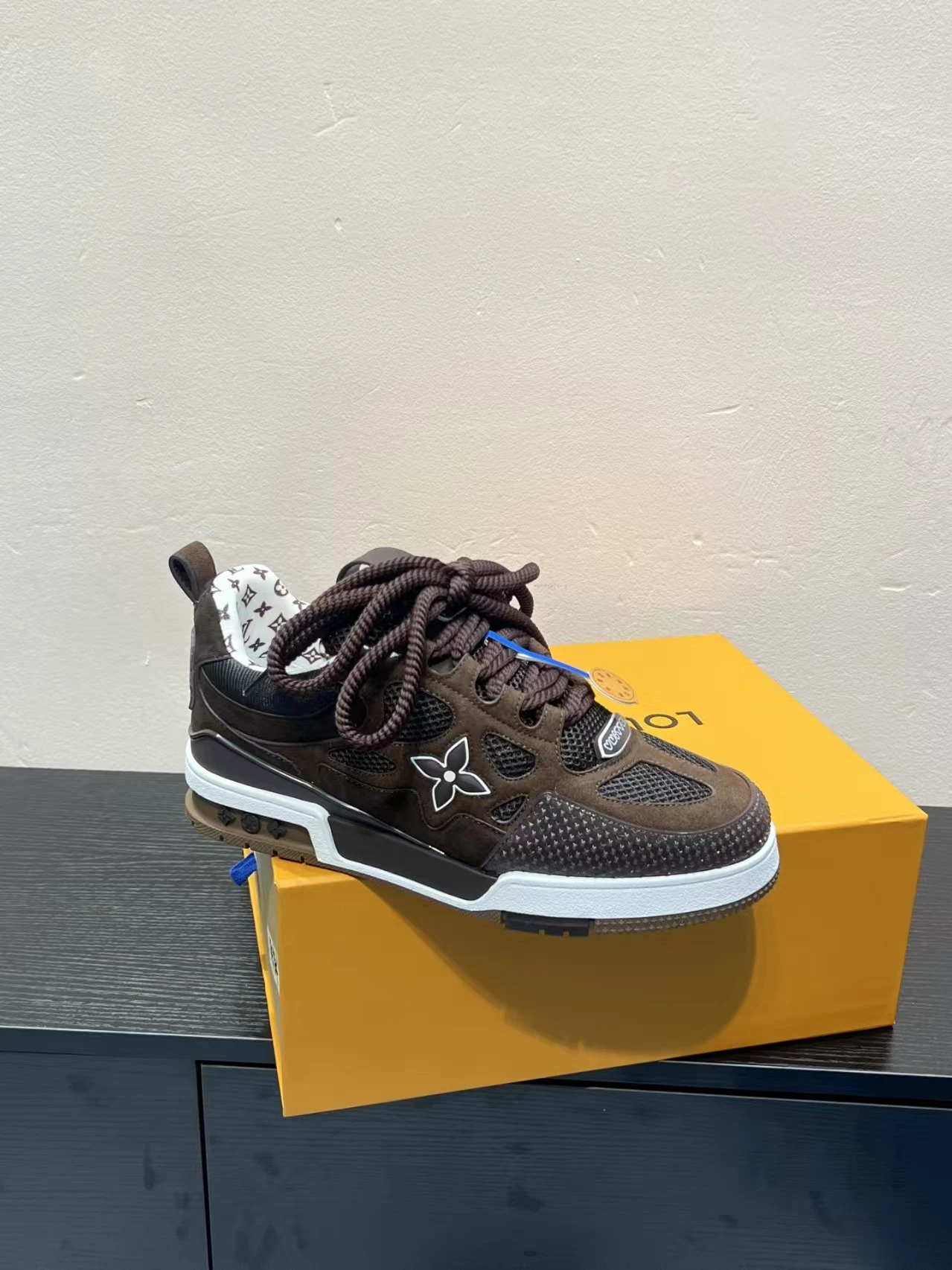 Top LV shoes, handmade genuine leather material
