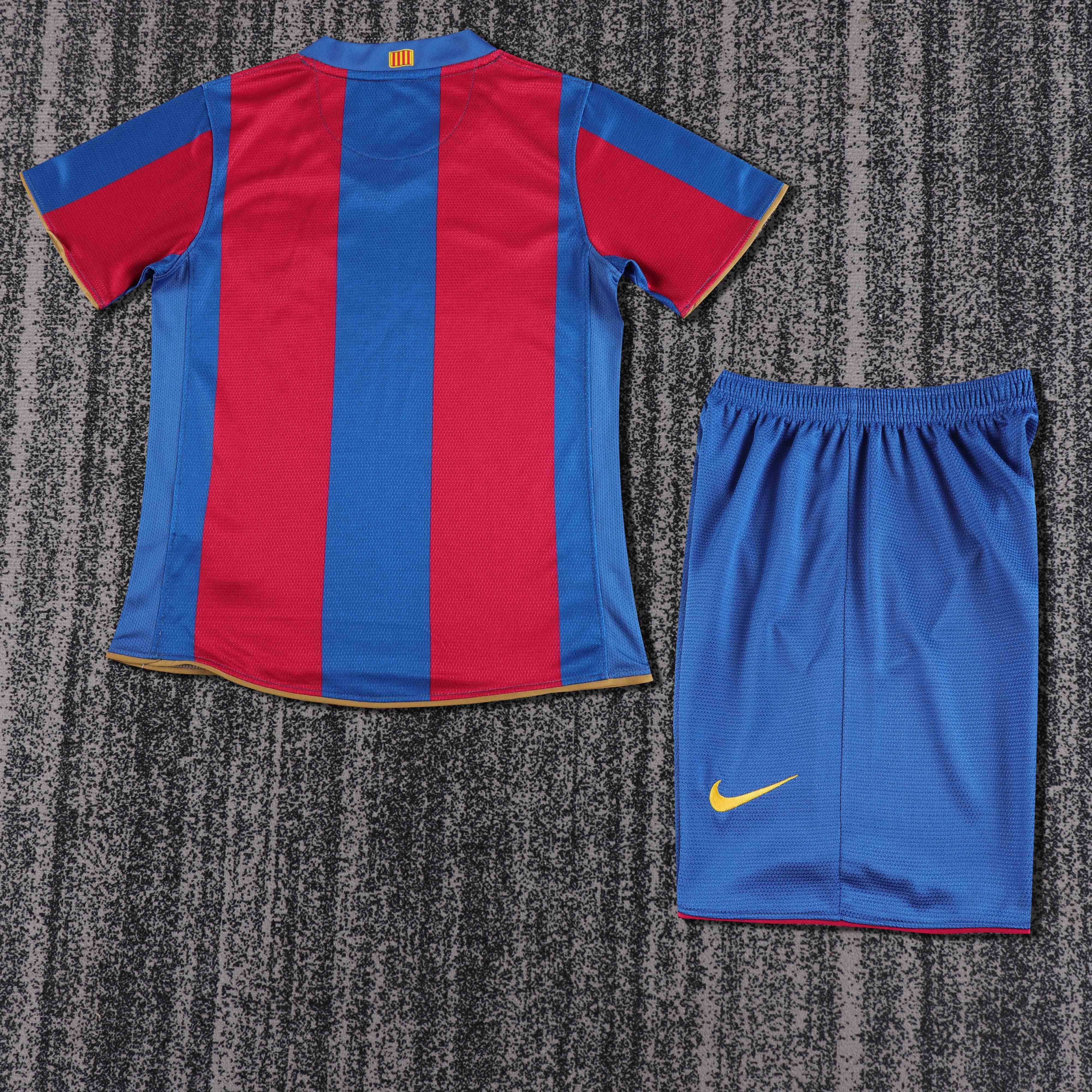2007/2008 Barcelona home Retro Football Shirt (Kids Kit)