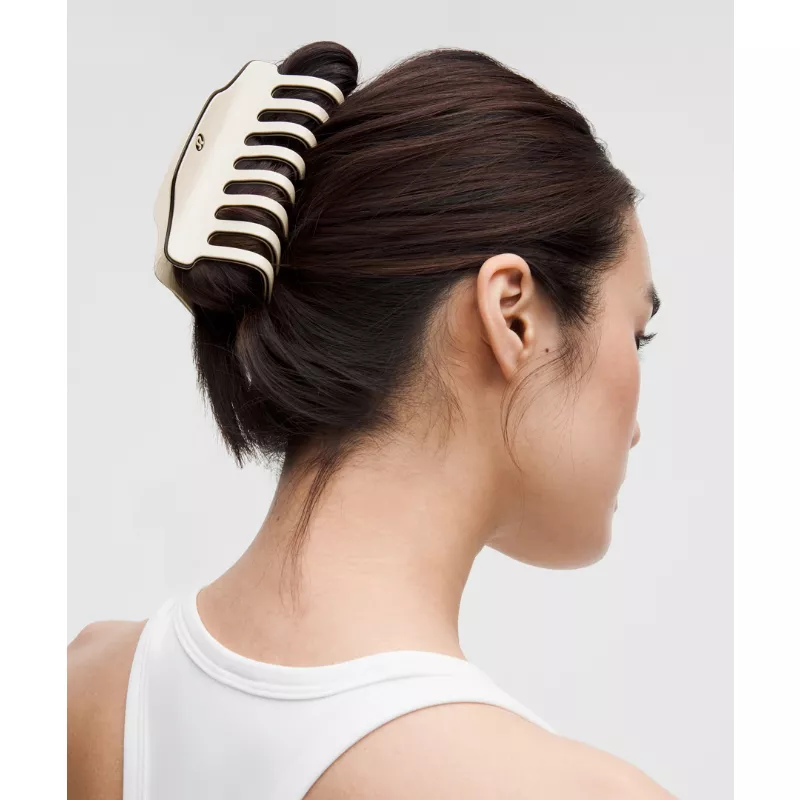 Jumbo Claw Hair Clip