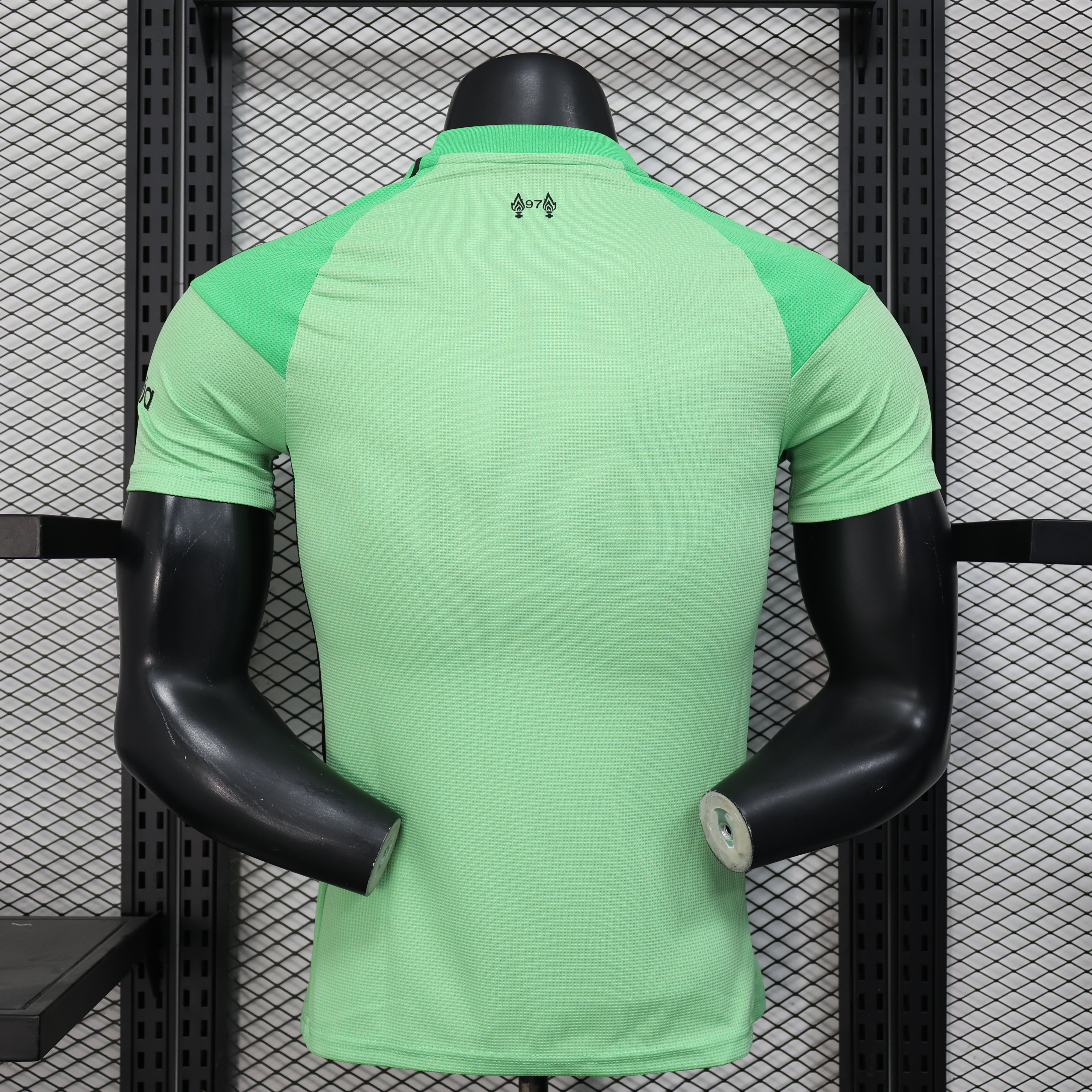 2025/2026 Liverpool Goalkeeper Football Shirt (Player)
