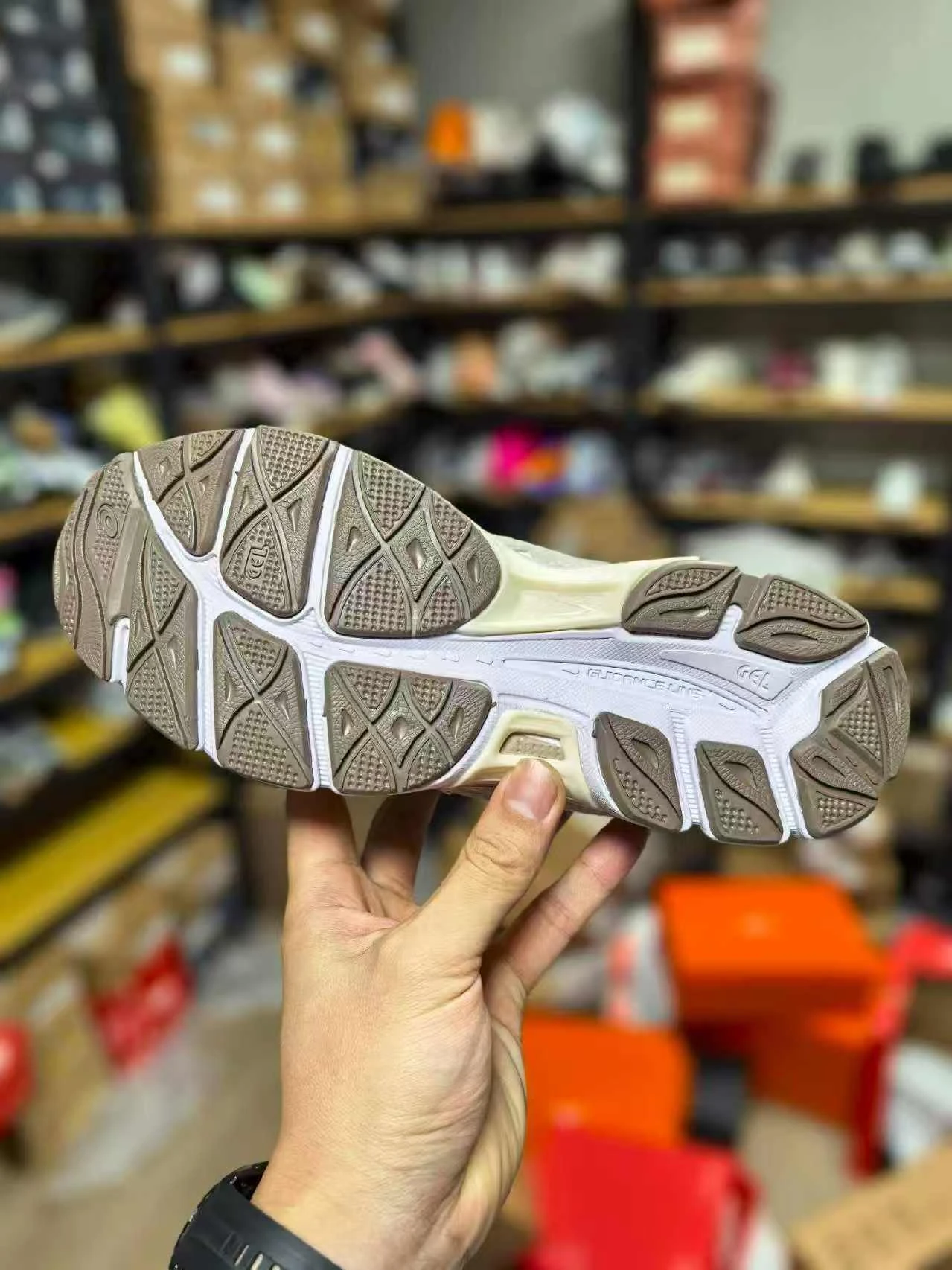 ASICS shoes, top quality