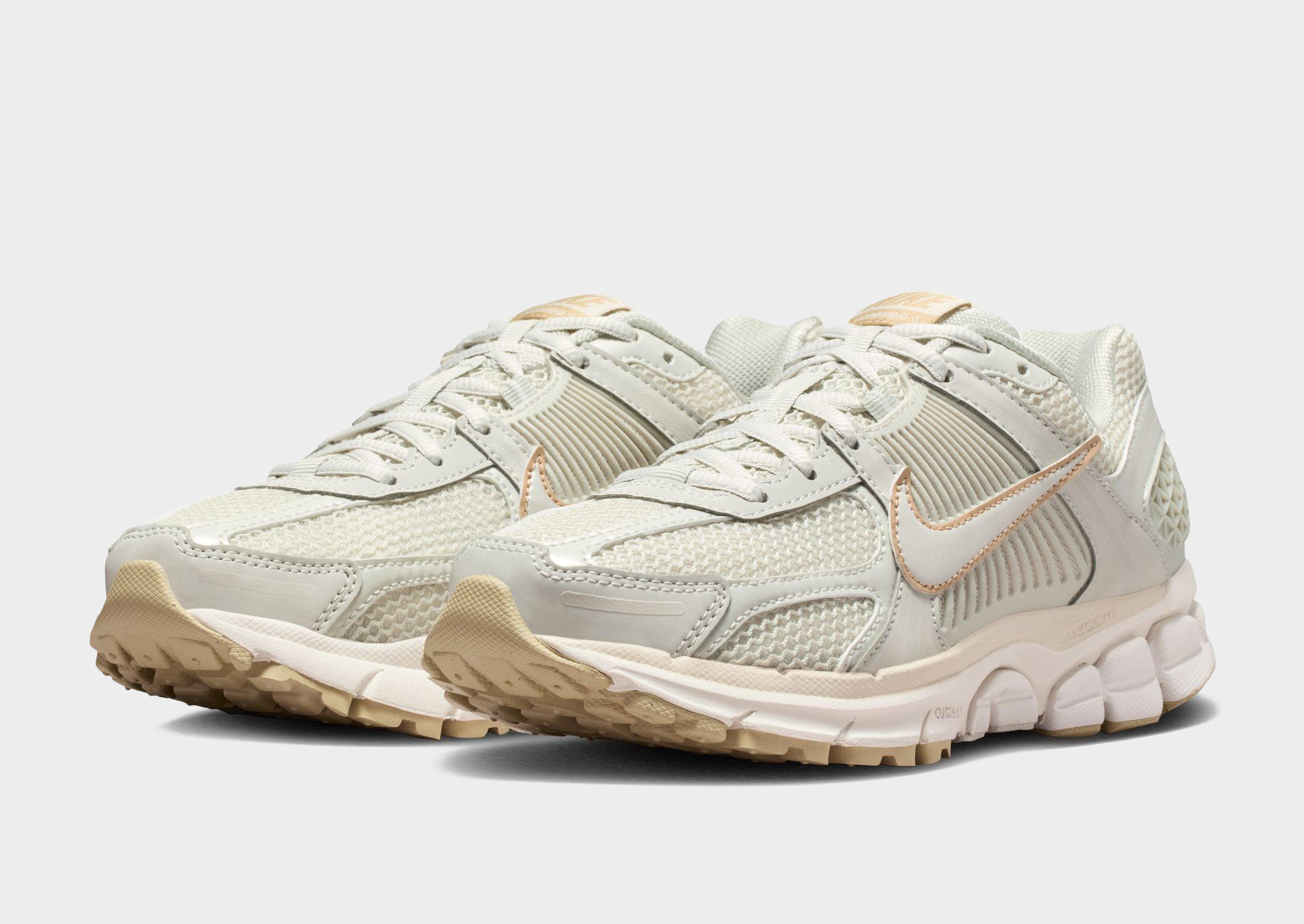 Nike WOMEN'S SHOES WITH