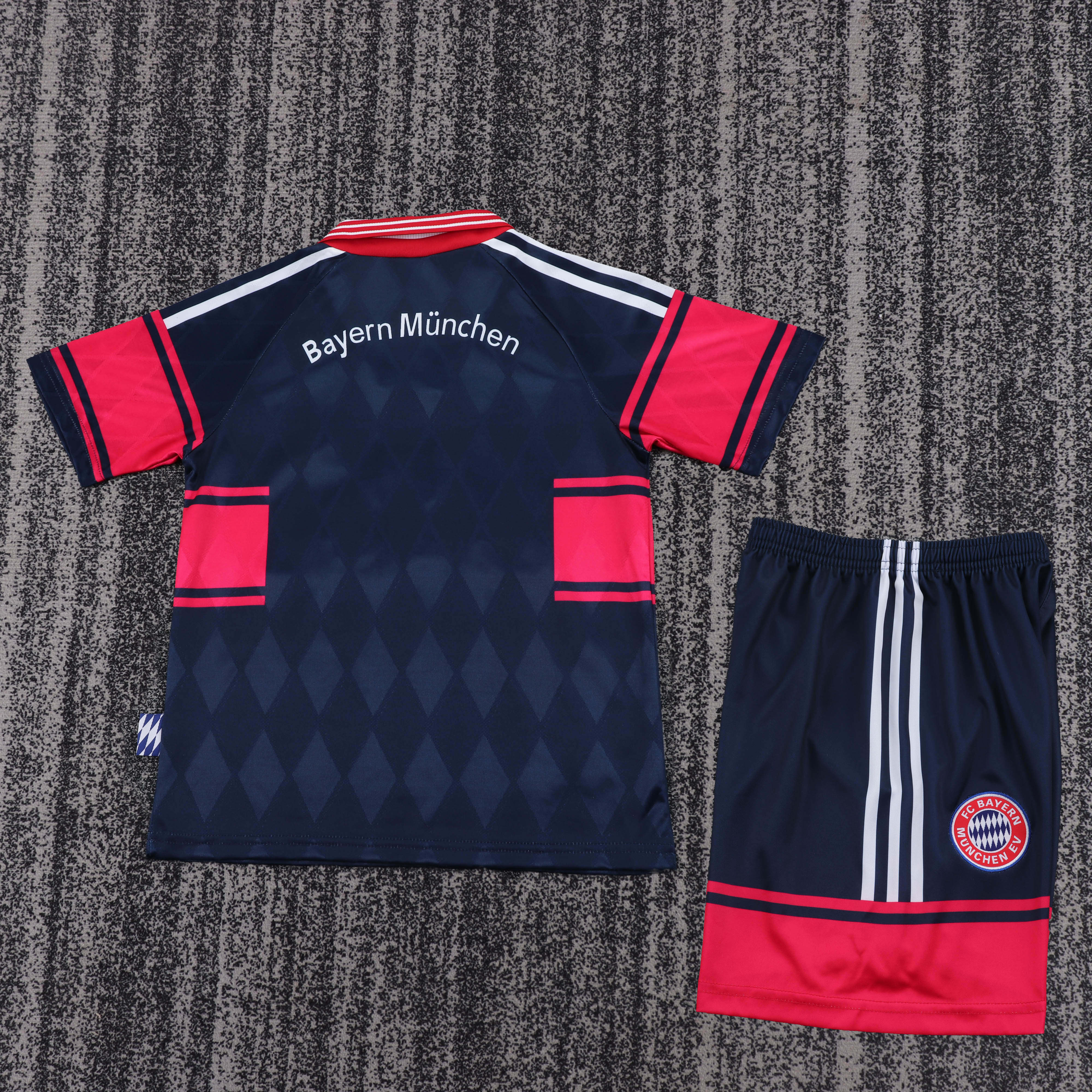 97/99 Bayern Munich home  Retro Football Shirt ( Kids Kit )