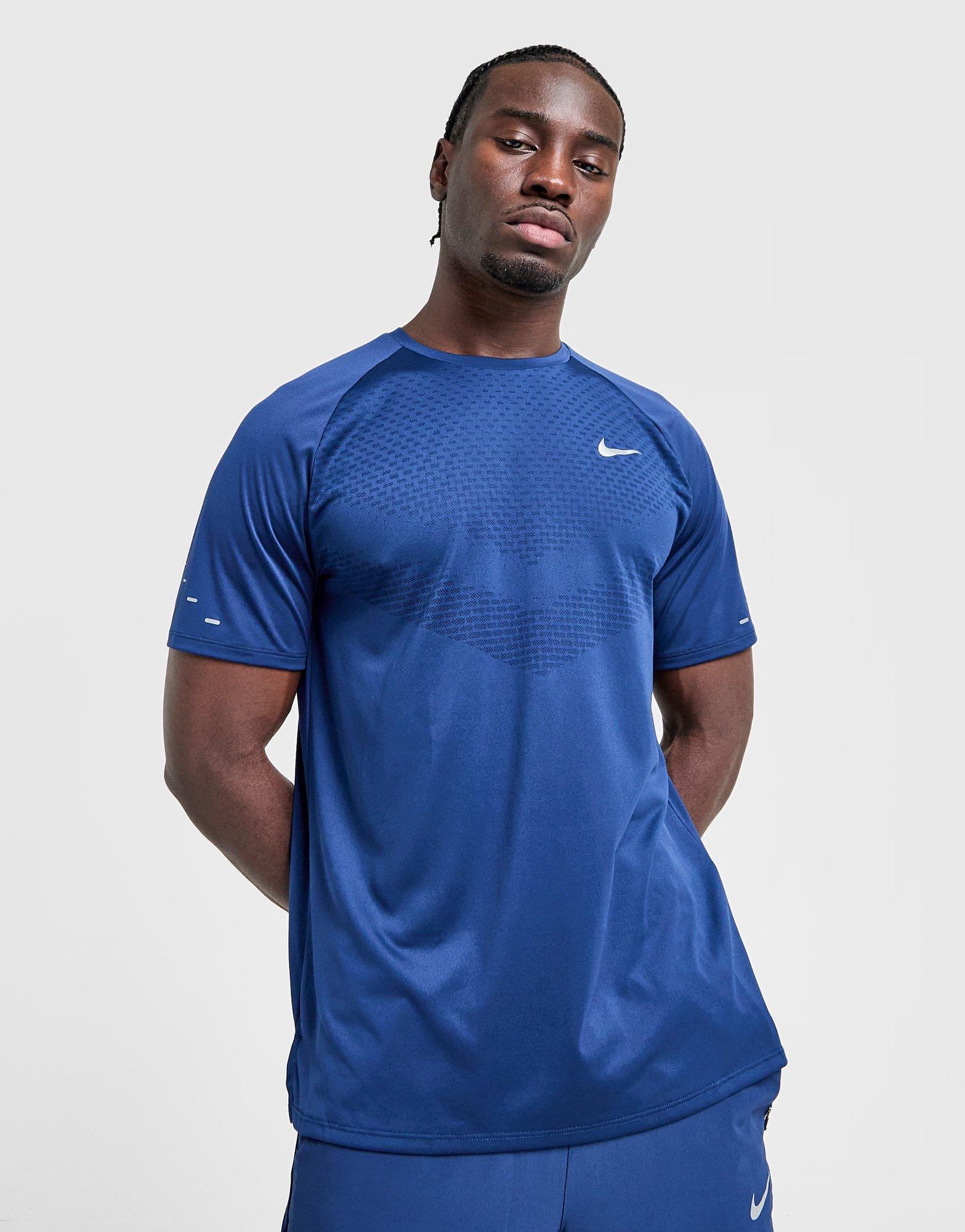 Nike Stride T-Shirt