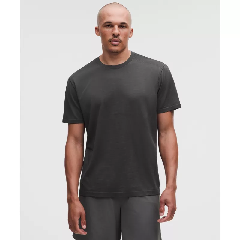 Metal Vent Tech Relaxed-Fit Short-Sleeve Shirt Training