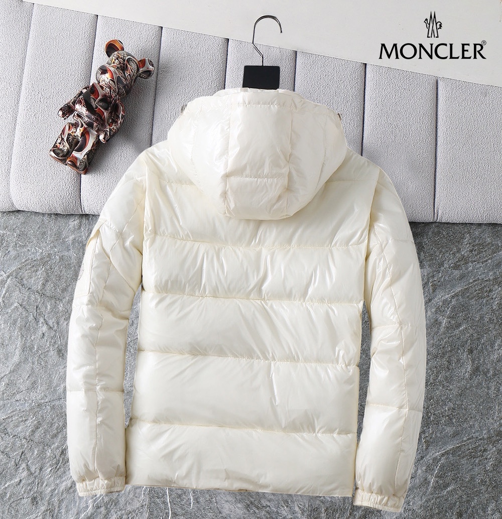 Moncler Herbst/Winter 2026 Daunenjacke Größe M-3XL