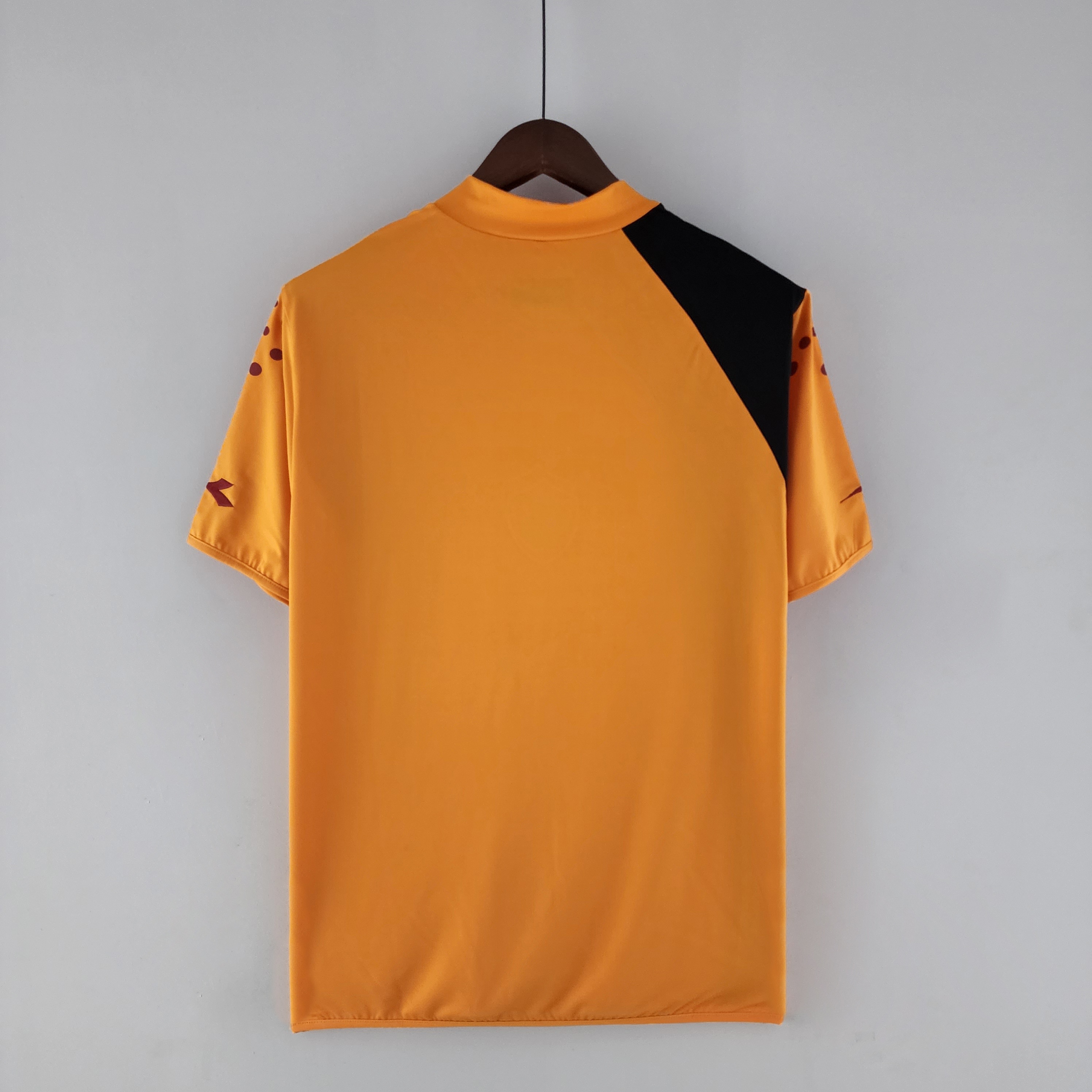2005/2006 Roma Home Retro Football Shirts