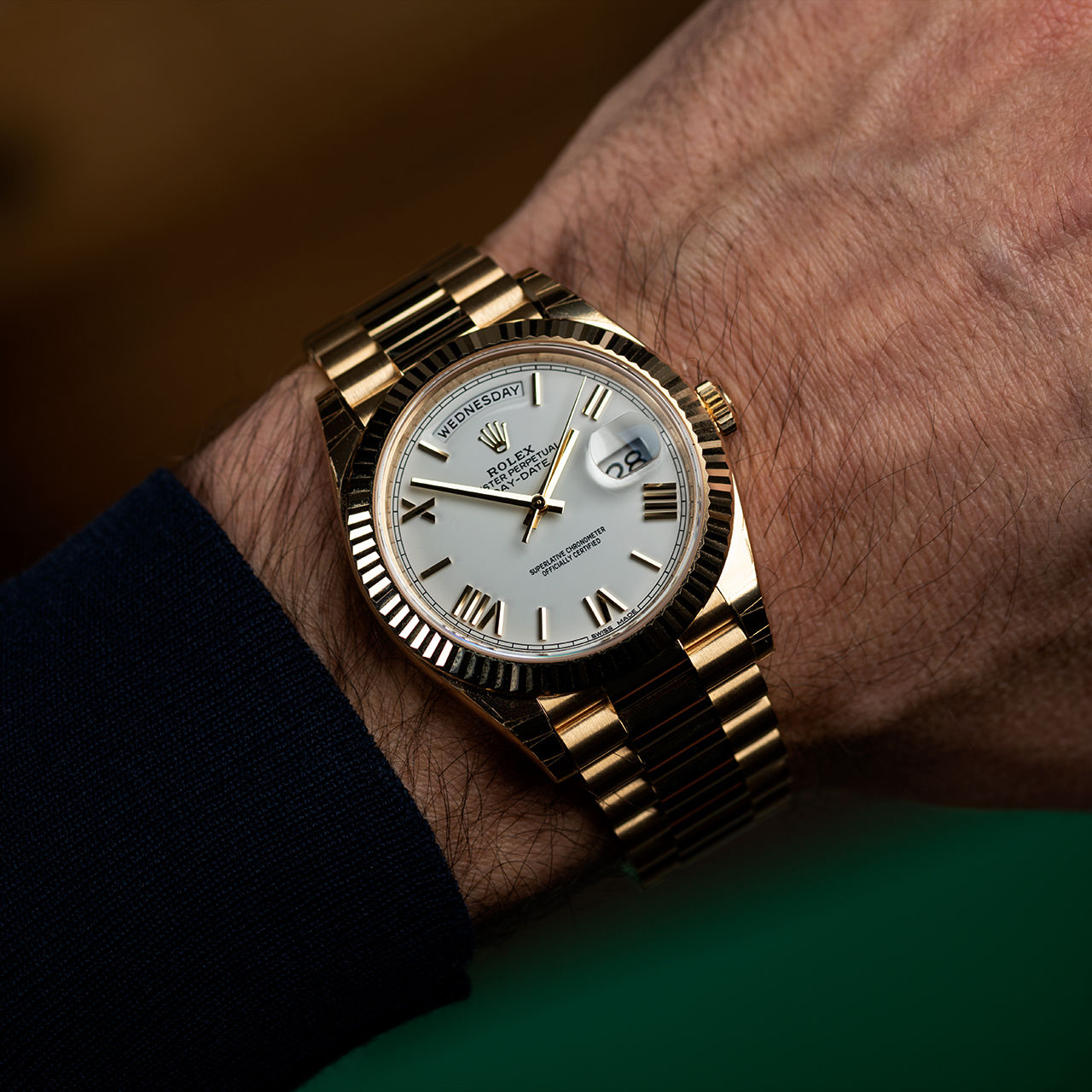 228238 DAY-DATE 40MM PRESIDENT 18K YELLOW GOLD SILVER ROMAN DIAL