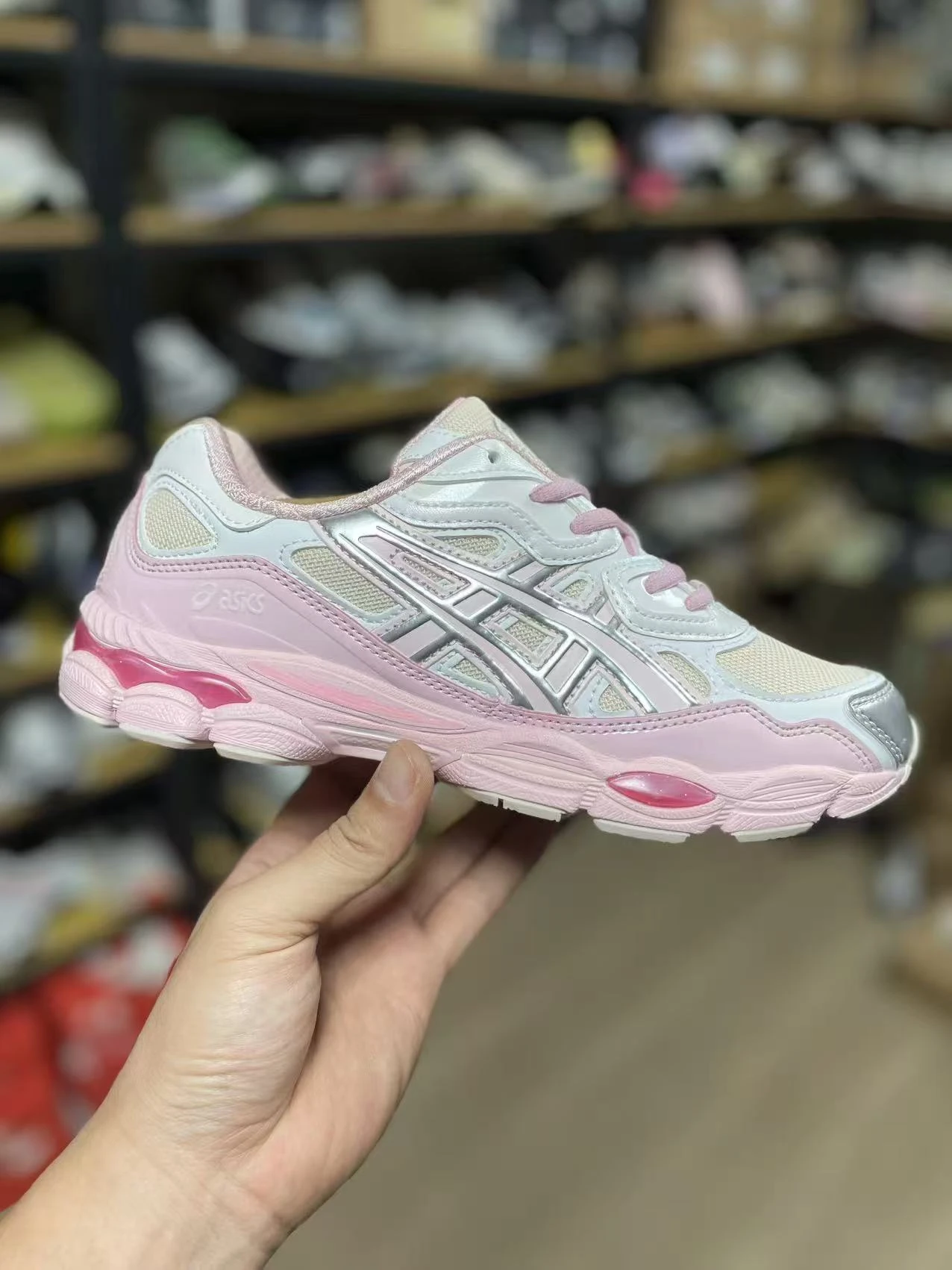 ASICS shoes, top quality