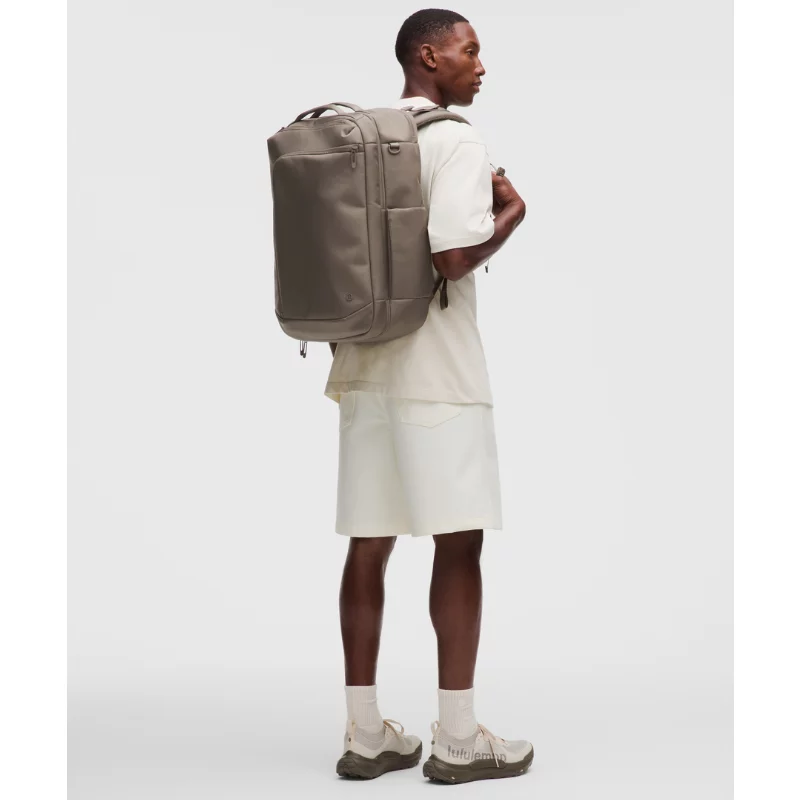 Cruiser Travel Backpack 35L