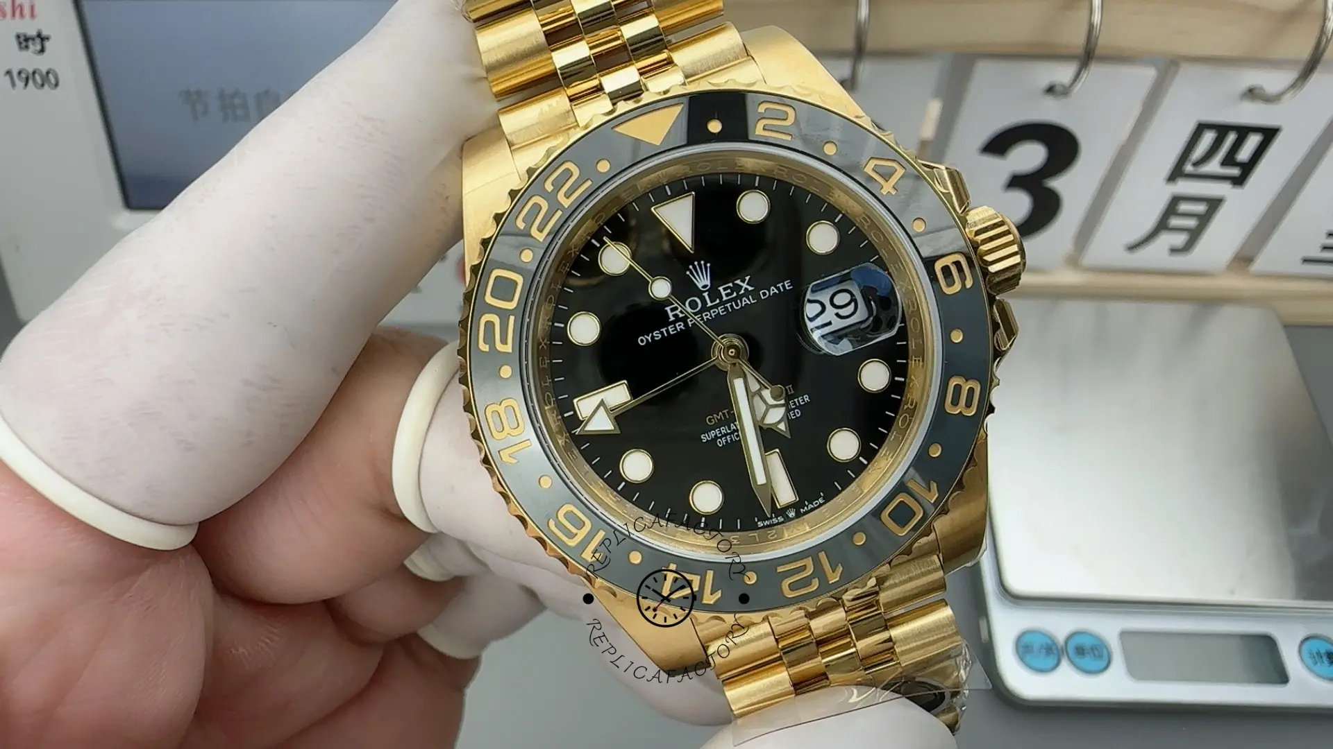 Rolex GMT Master II 40mm m126718grnr 0001 Oyster Bracelet Black Dial Mens Replica Watch