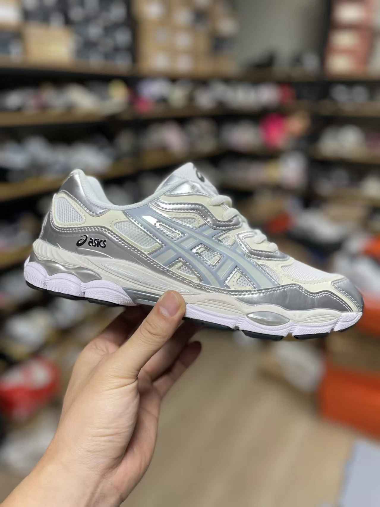 ASICS shoes, top quality