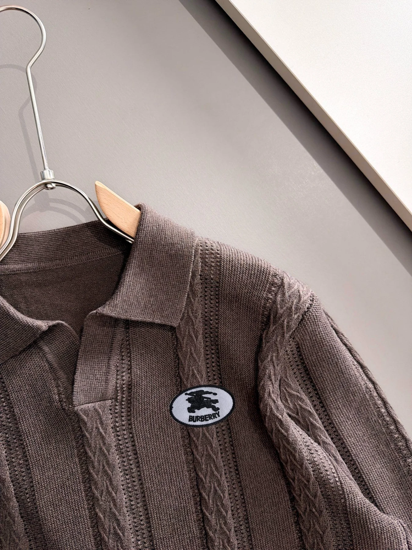 Burberry Strick 25FW Logo-Patch Braun Poloshirts LD317048