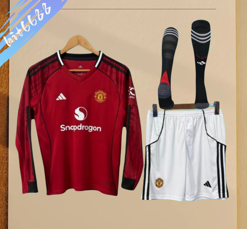 2526 Manchester United home long sleeves Football Shirt ( Kids Kit )socks