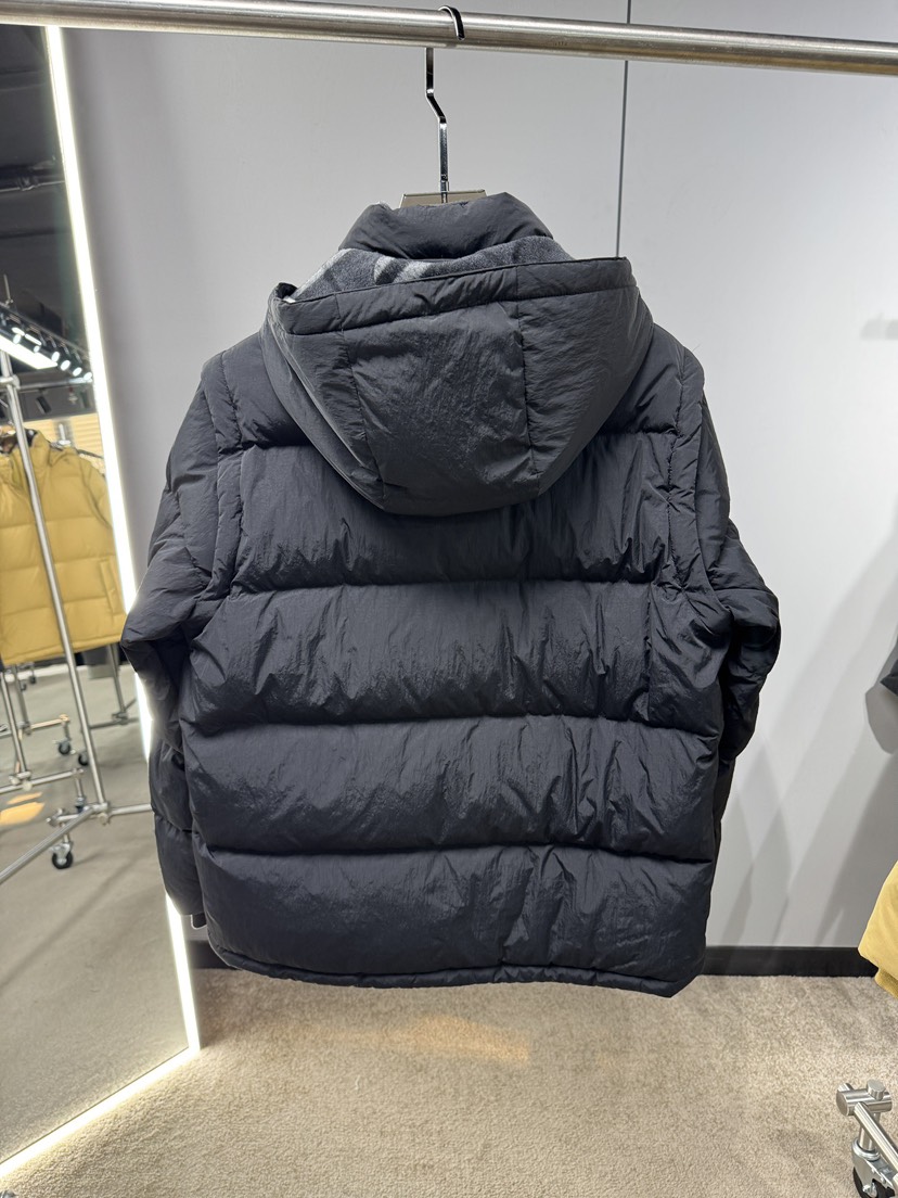 Burberry Herbst/Winter 2026 Daunenjacke Größe S-2XL