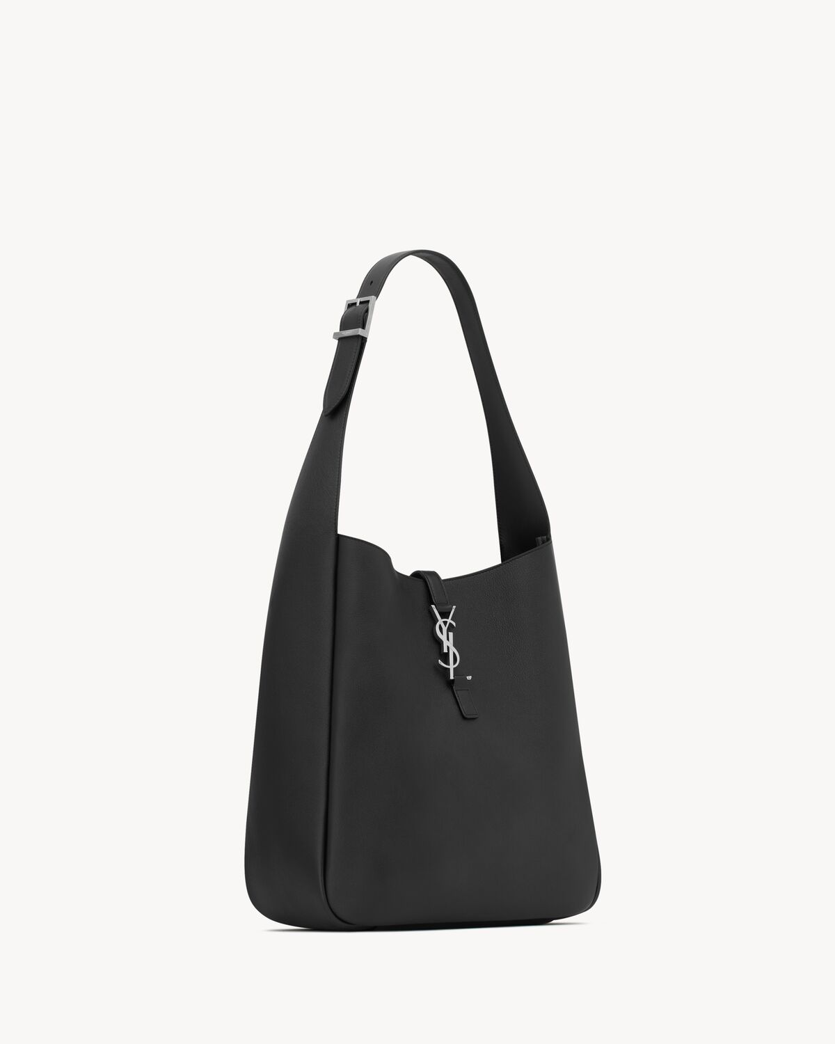 le 5 à 7 supple large in grained leather BLACK