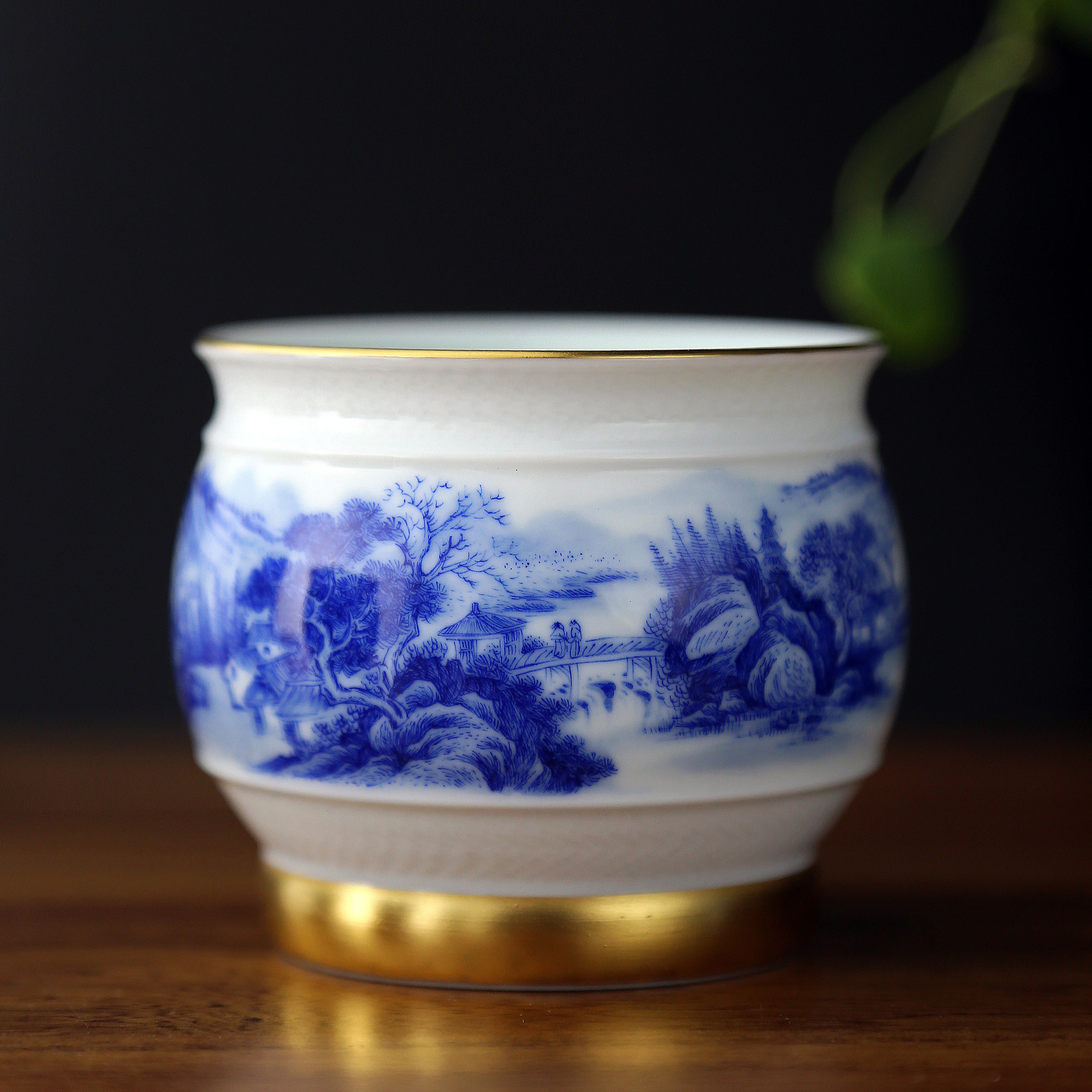 Premium Hand-Painted Landscape Tea Cup • Master Tea Cup • Gongfu Tea Ware • Jingdezhen Hand-Painted Blue and White Porcelain