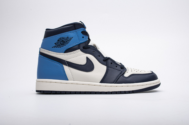 Air Jordan 1 Retro High Obsidian UNC 555088-140