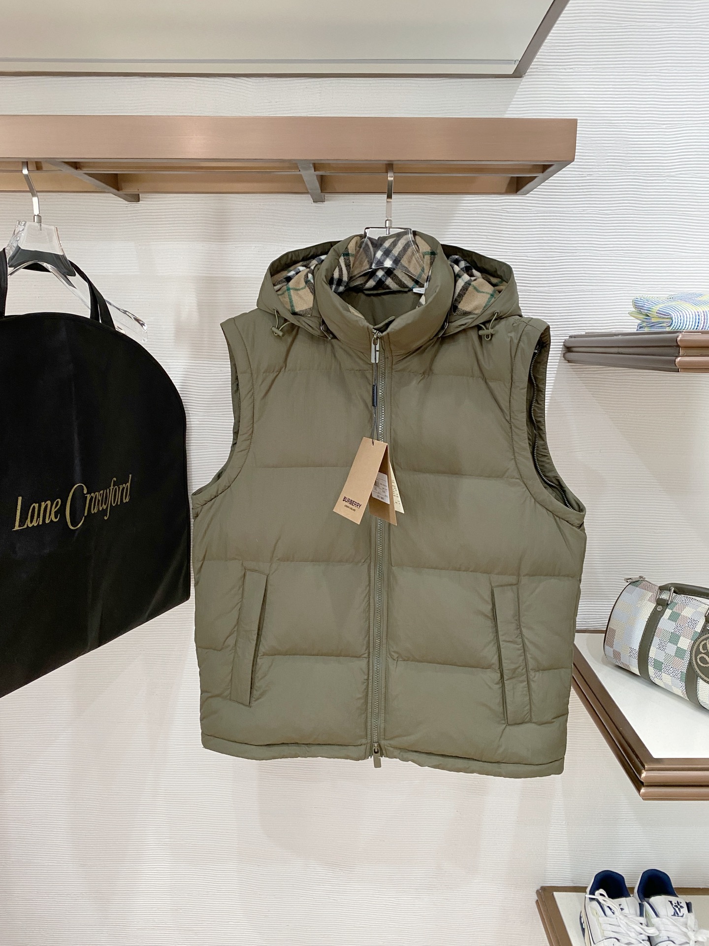 Burberry Herbst/Winter 2026 Daunenjacke Größe S-2XL