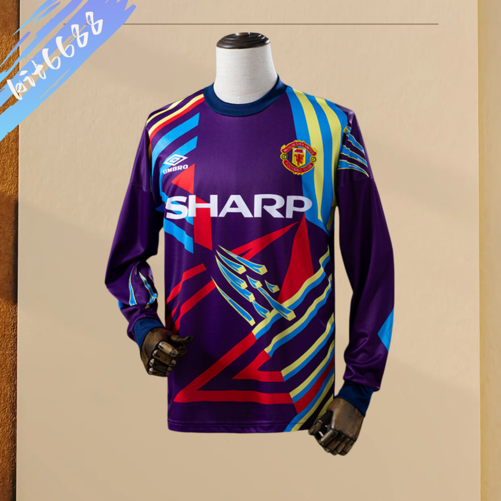 92/94 Manchester United Goalkeeper  long sleeved retro football jersey