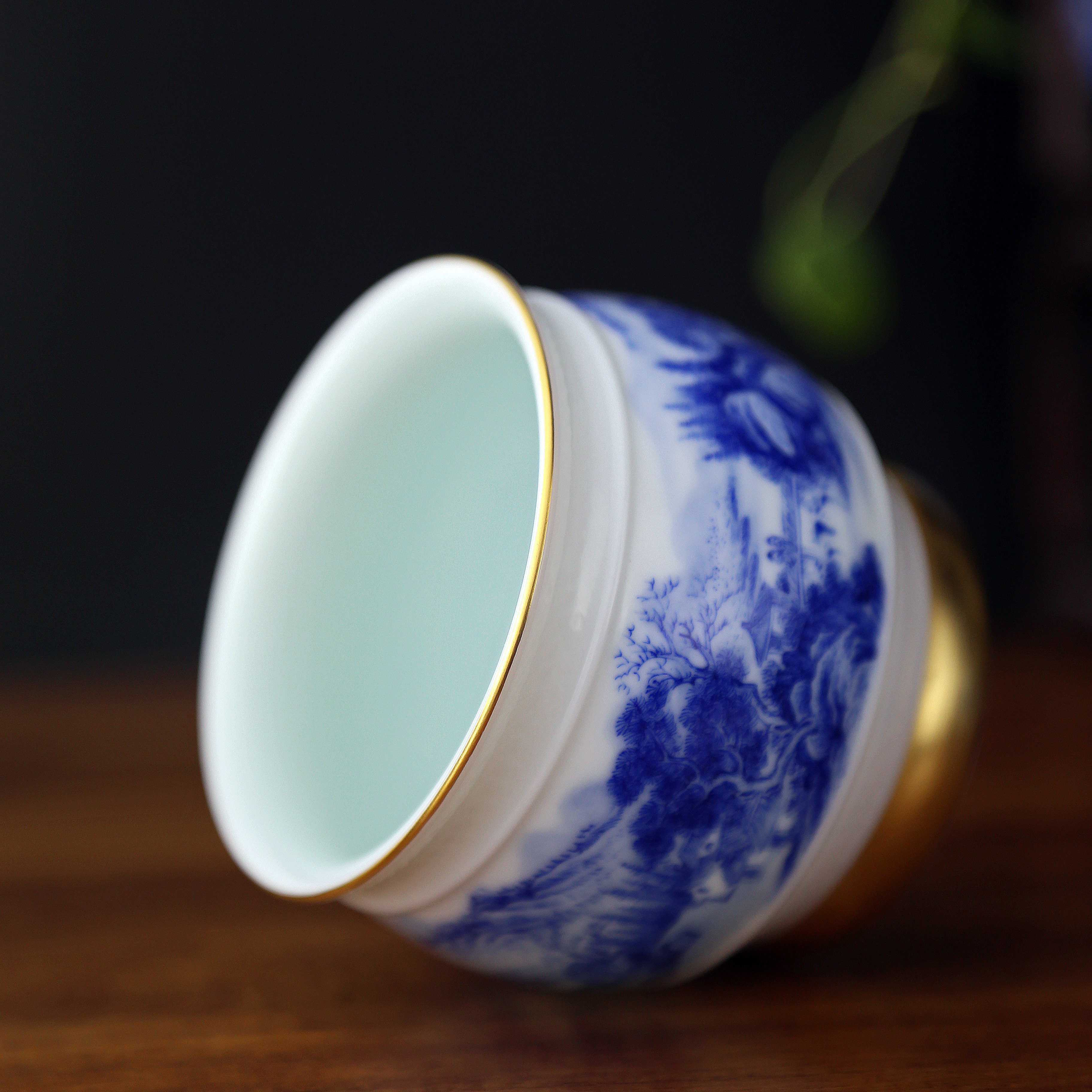 Premium Hand-Painted Landscape Tea Cup • Master Tea Cup • Gongfu Tea Ware • Jingdezhen Hand-Painted Blue and White Porcelain
