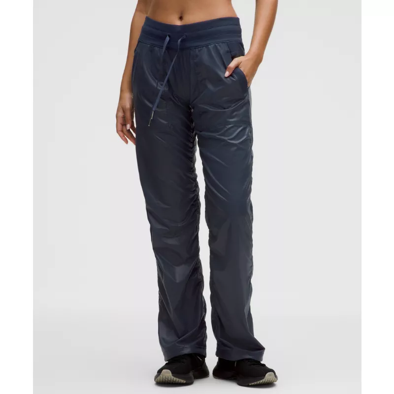 Dance Studio Mid-Rise Pant Shine