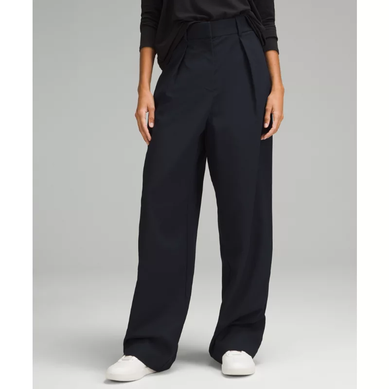 Pleat-Front High-Rise Trouser Regular
