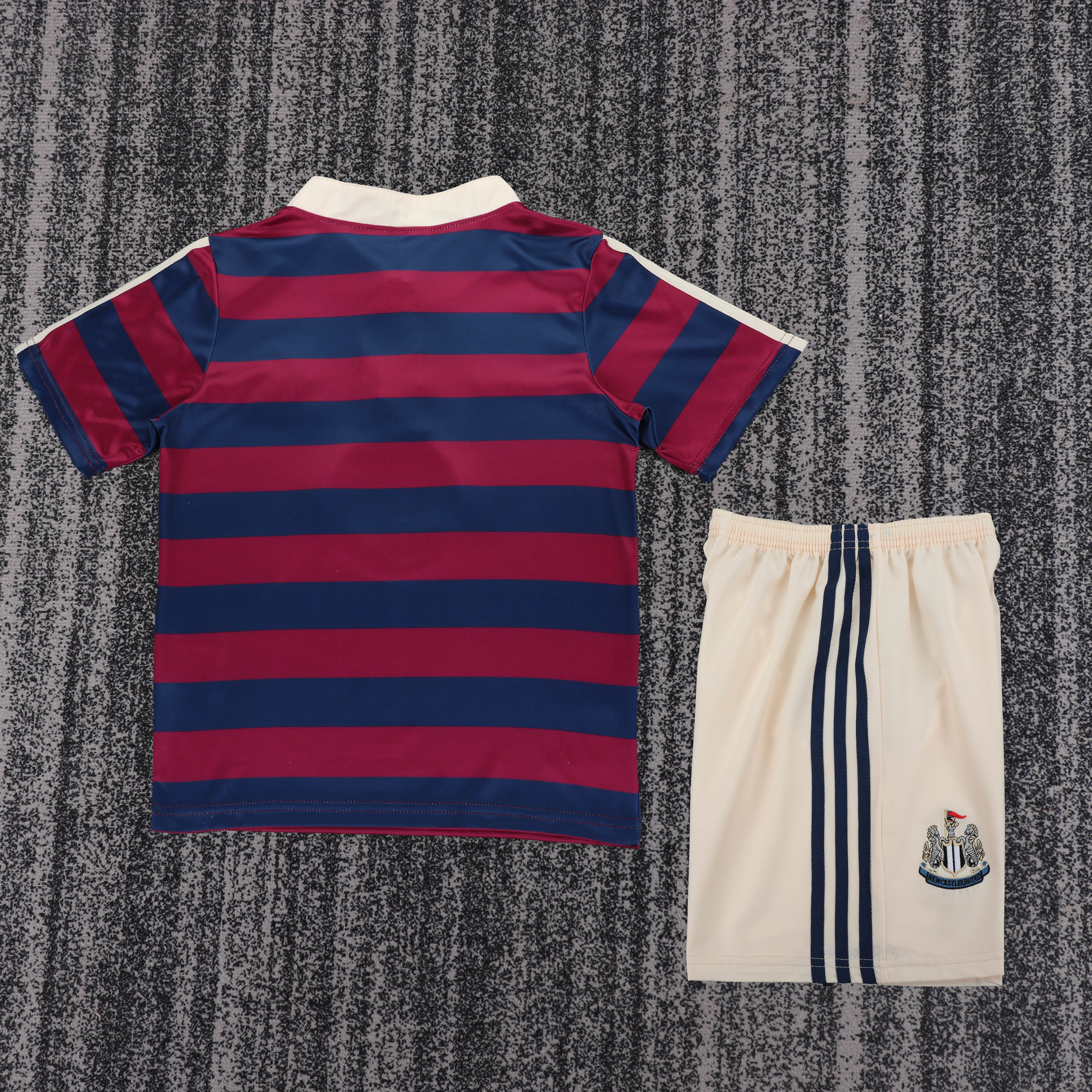 1995/1997 Newcastle United Away Retro Football Shirt Kids Kit