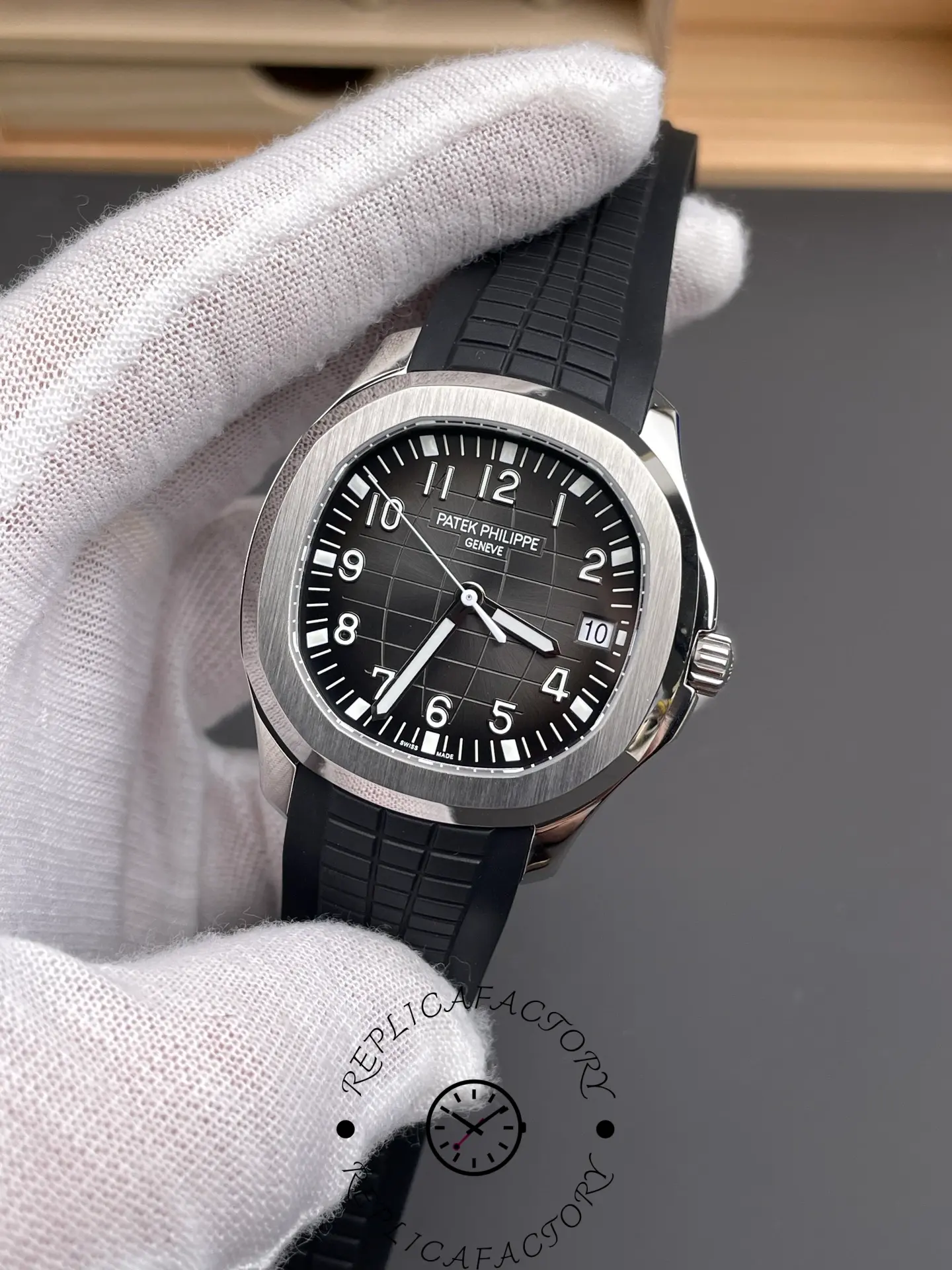 Replica Patek Philippe Aquanaut 5167A 001 40mm Mens Watch
