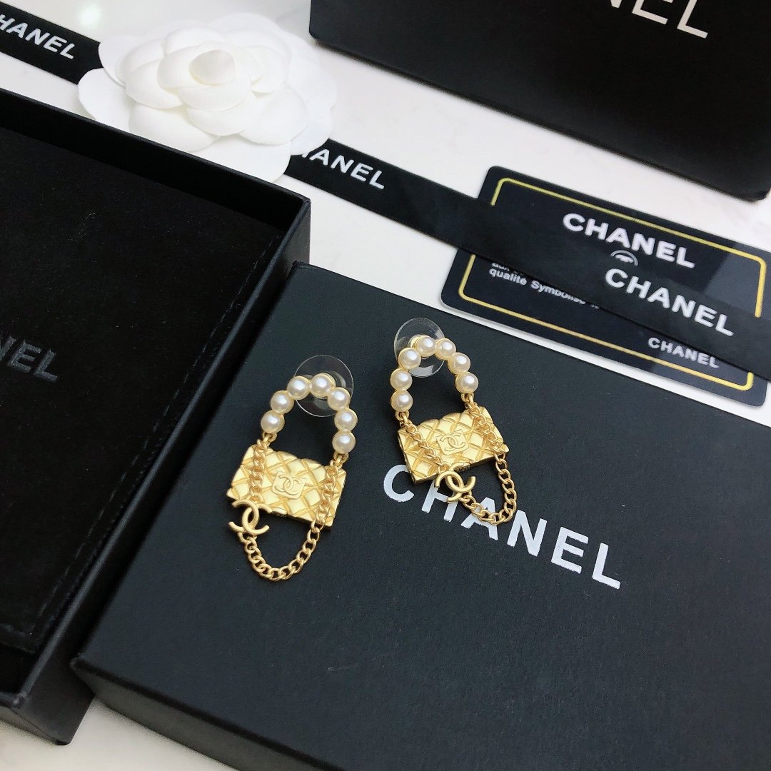 cc Earrings