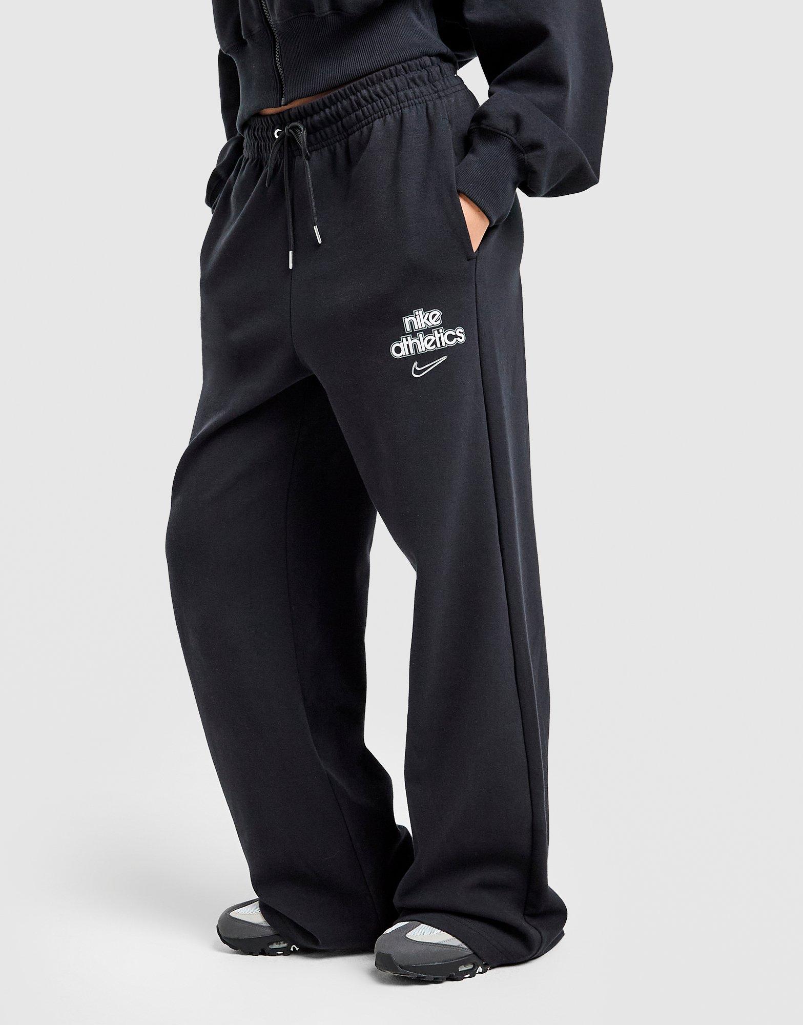 Nike Graphic Swoosh Wide Leg Jogginghose