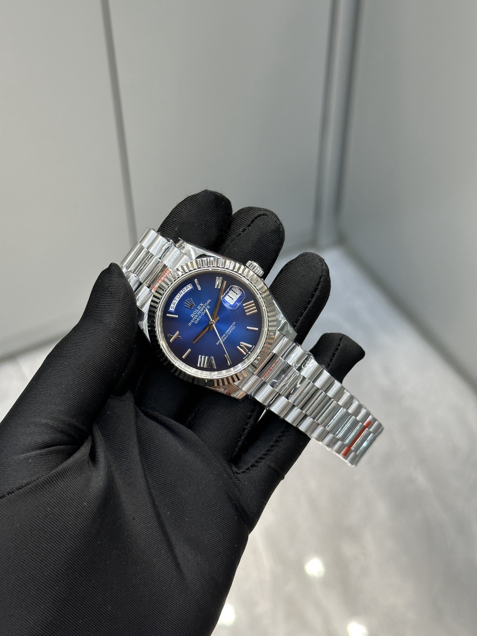 Rolex Day-Date 40 Oyster 40mm White gold M228239-0076