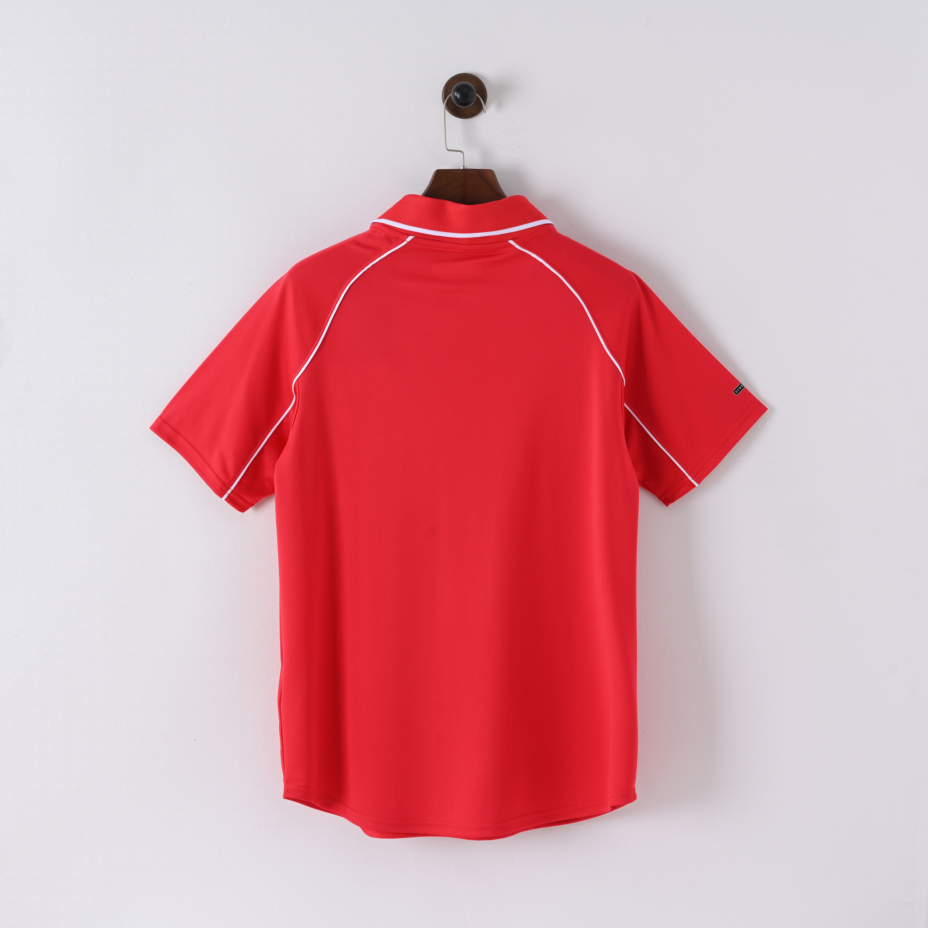 00/01 Liverpool home Retro Football Shirt