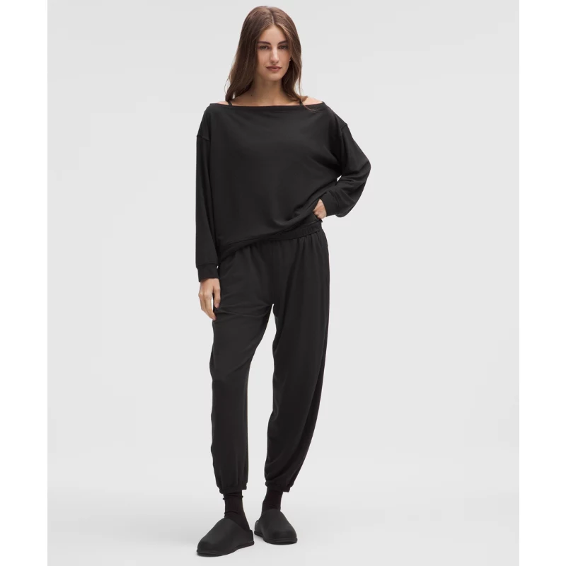 BeCalm Oversized Mid-Rise Pant