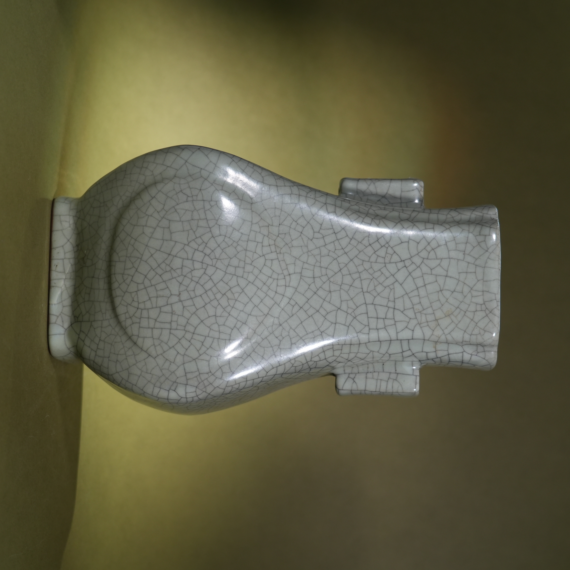 Ancient Chinese Ge Glaze Arrow-shaped Porcelain Vase