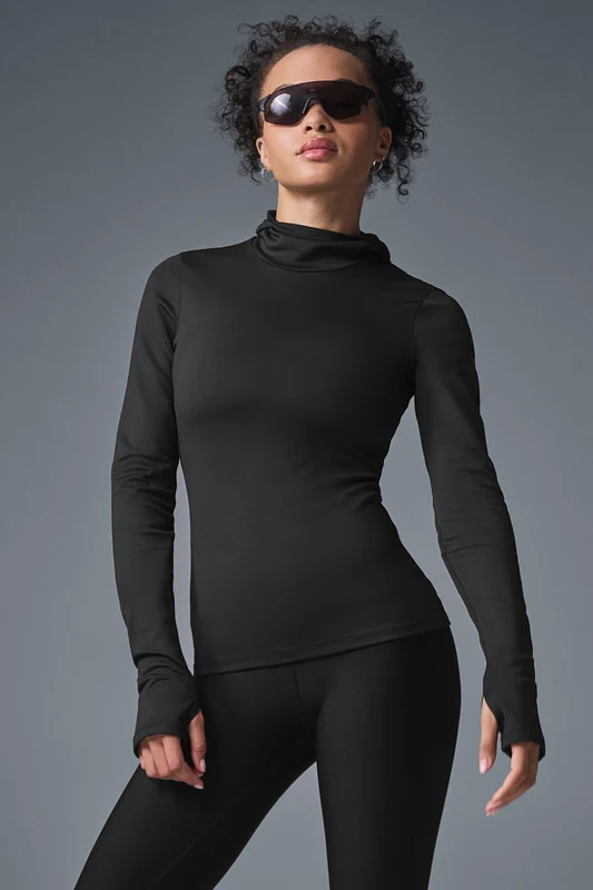 Airlift Winter Warm Hooded Runner