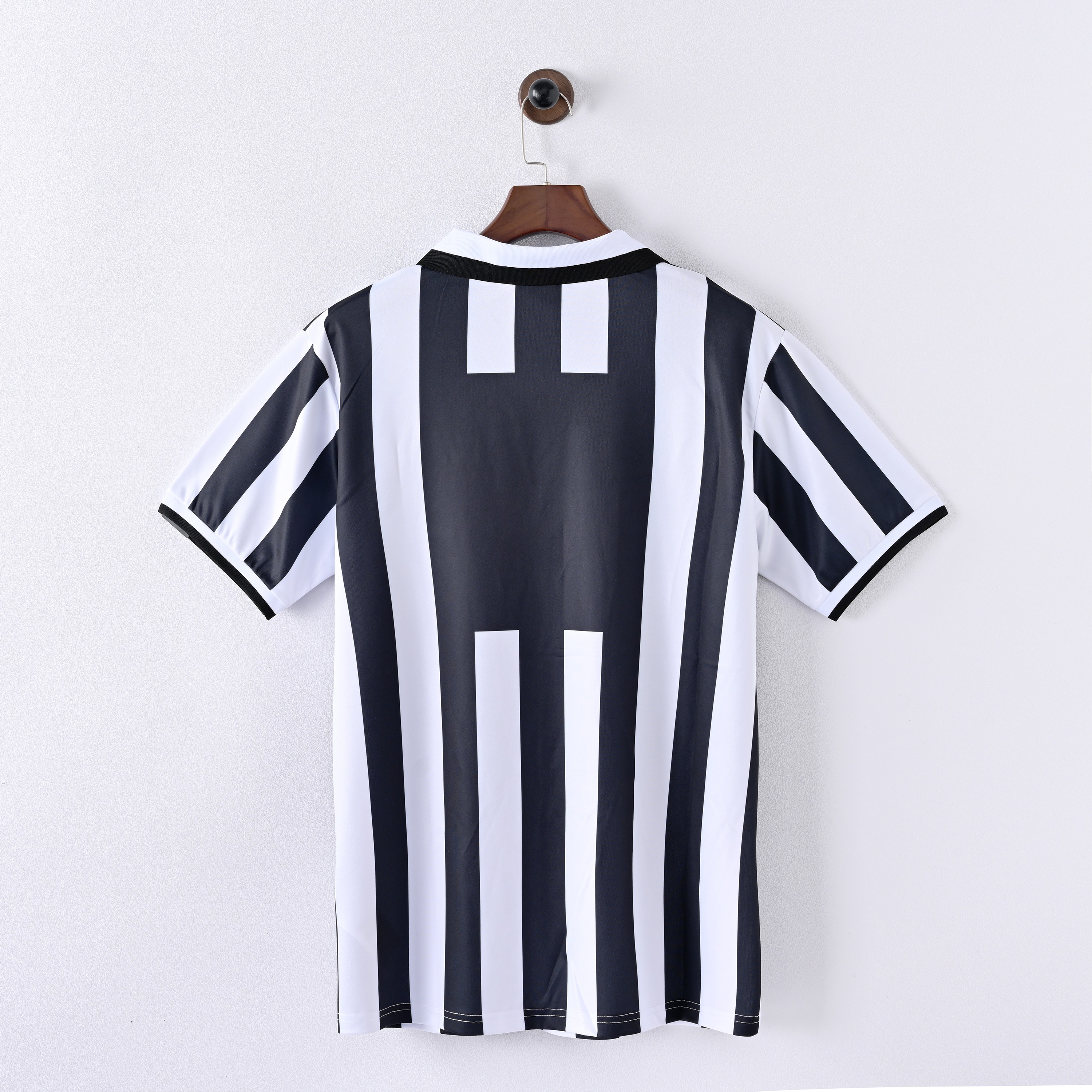1996/1997 Juventus Home Retro Football Shirt
