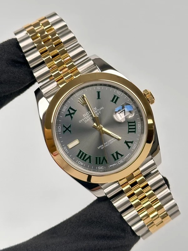 Rolex Datejust 41 Oyster, 41 mm, Oystersteel and yellow gold Reference 126303-0020