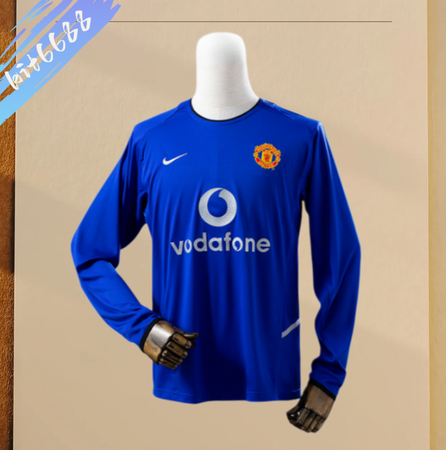 02/03 Manchester United's third away long sleeved retro football jersey
