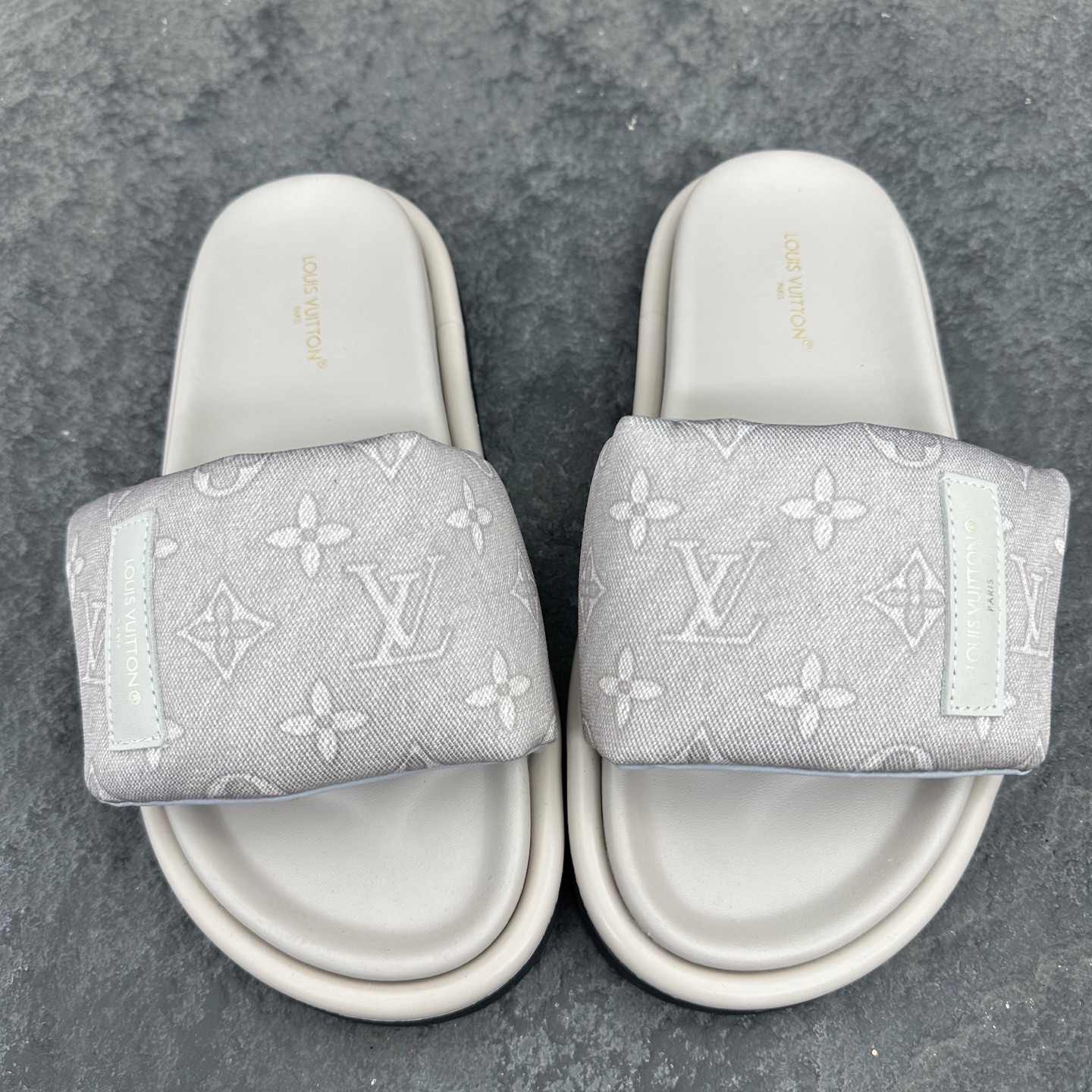 Louis Vuitton 2026ss POOL PILLOW COMFORT Sandals Slippers Size 36-46