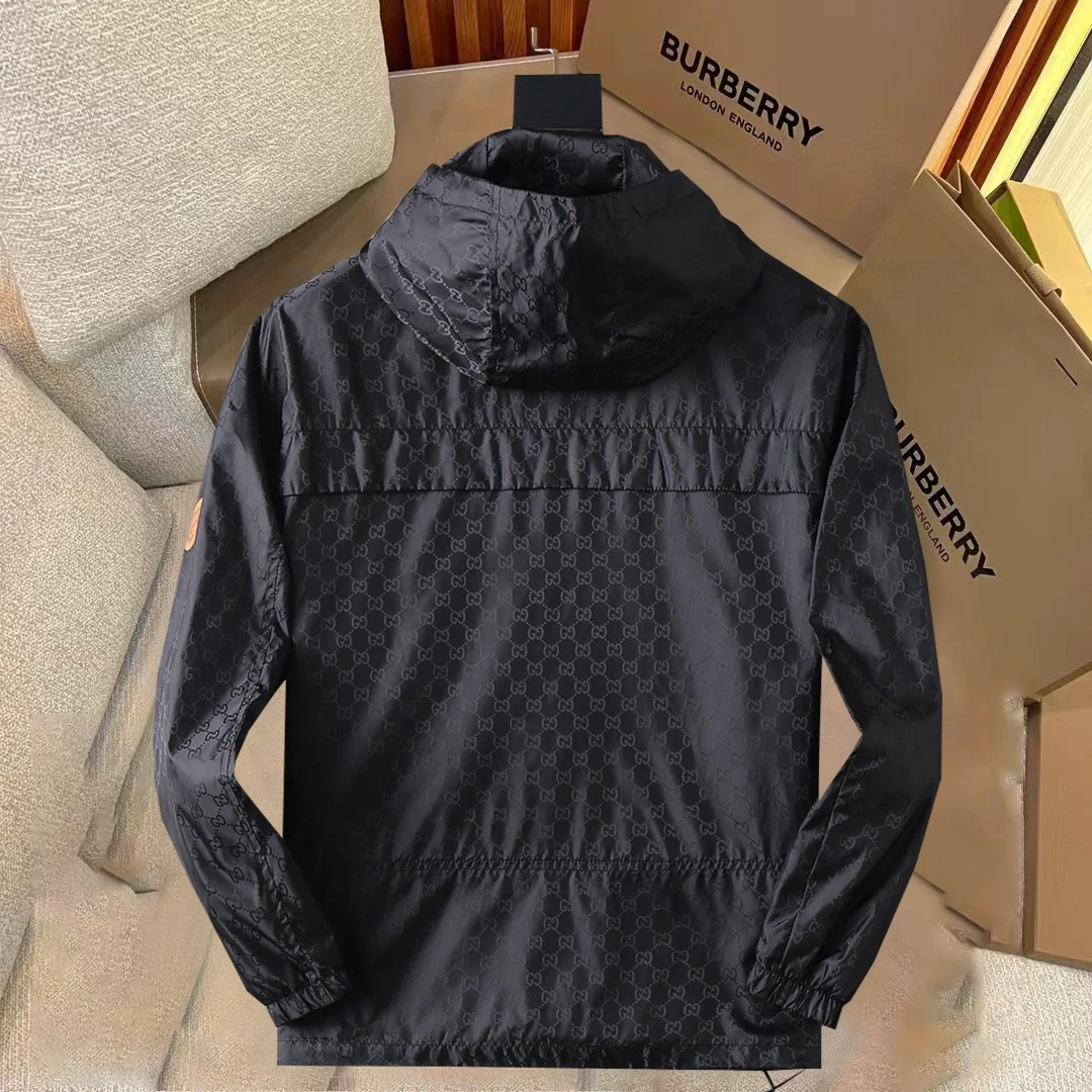 Gucci Kapuzenjacke Schwarz Jacken NQ409761