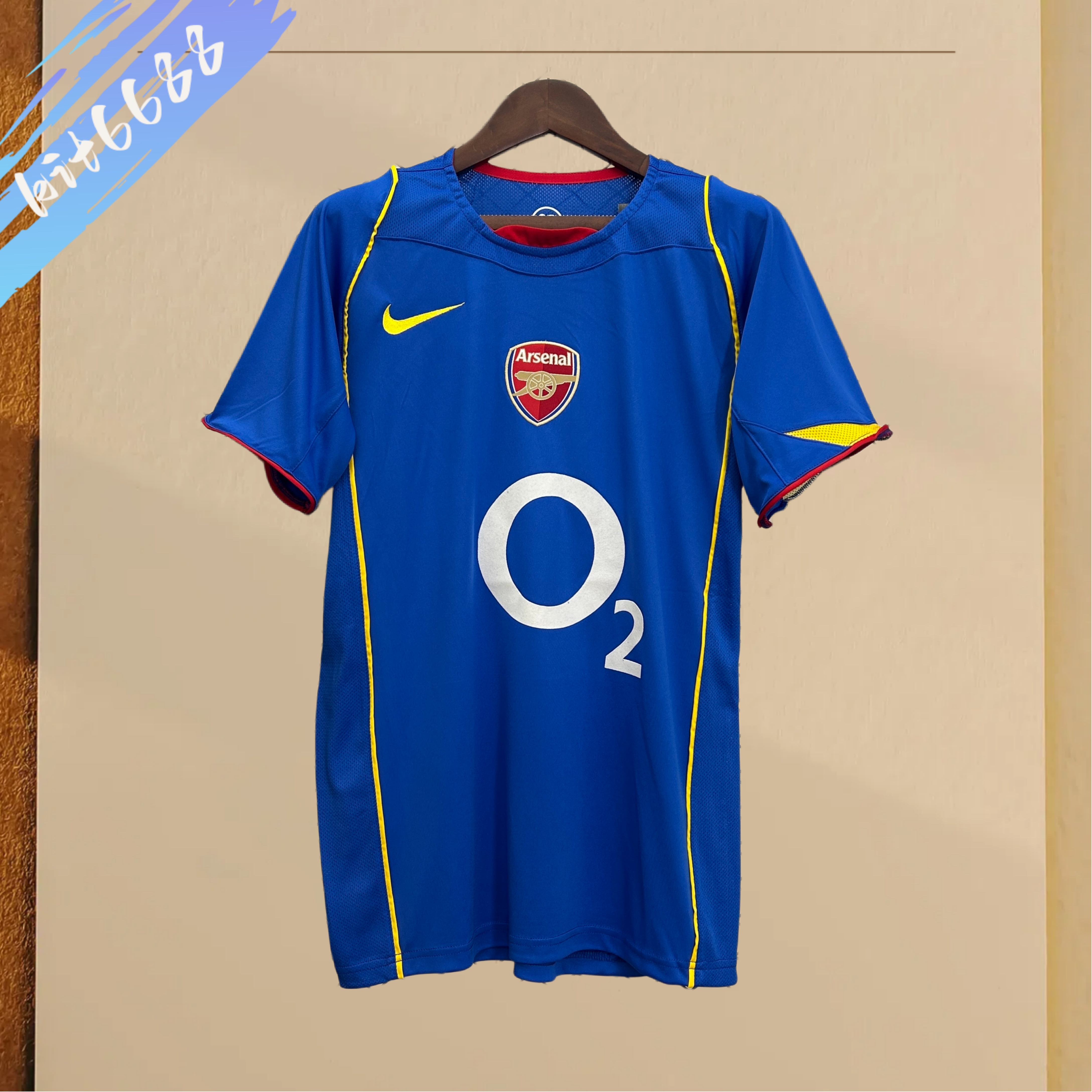 04/05 Arsenal away Retro Football Shirt