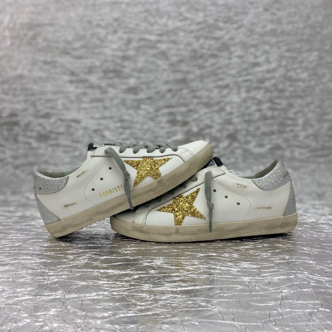 Golden Goose Super Star Dirty shoes made of top-grain cowhide