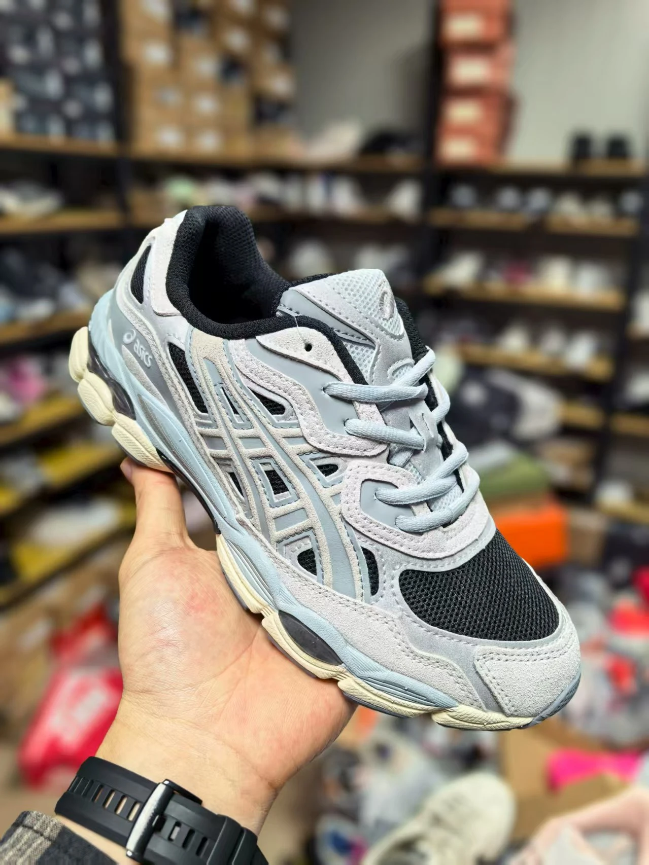 ASICS shoes, top quality