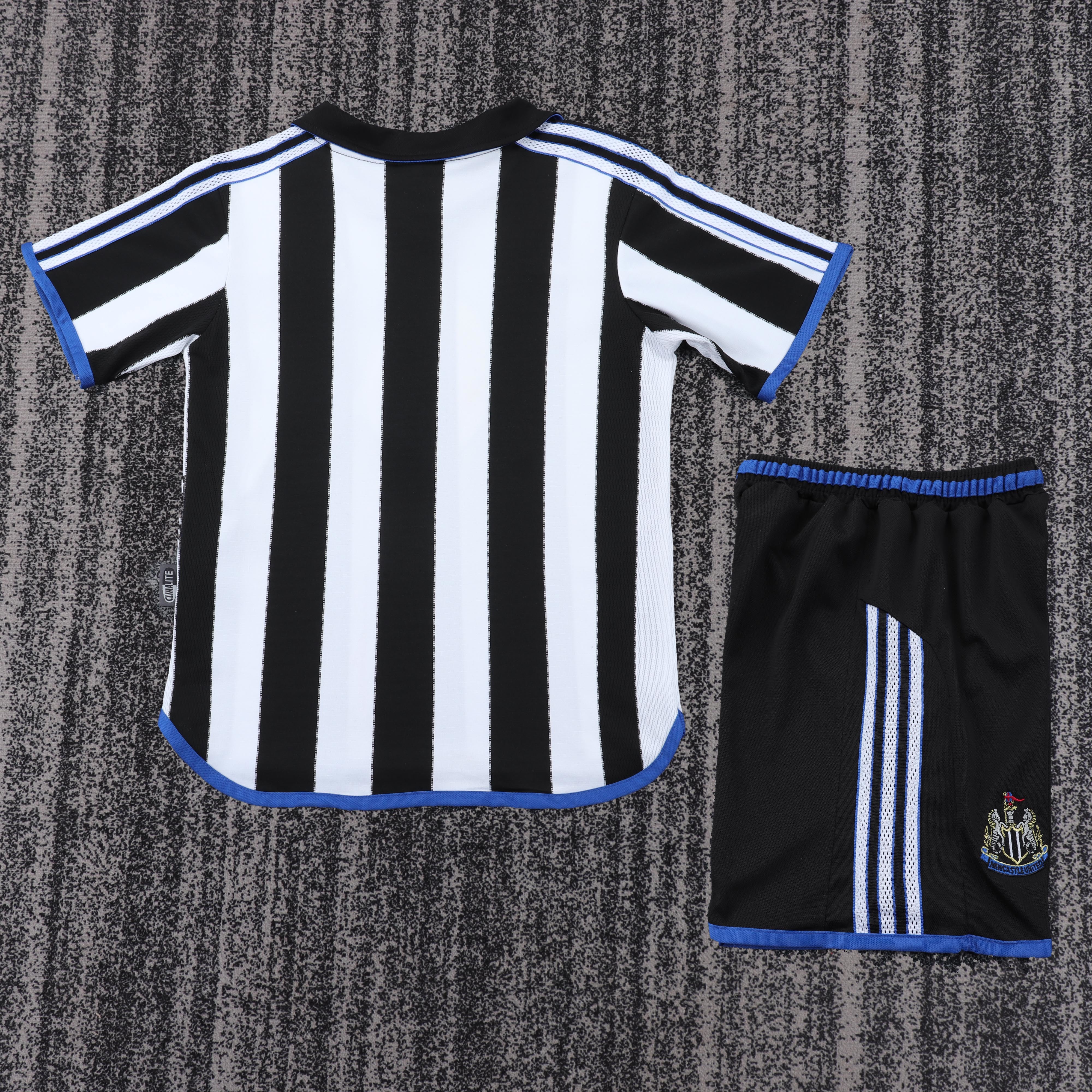1990/2000 Newcastle United home  Retro Football Shirt Kids Kit